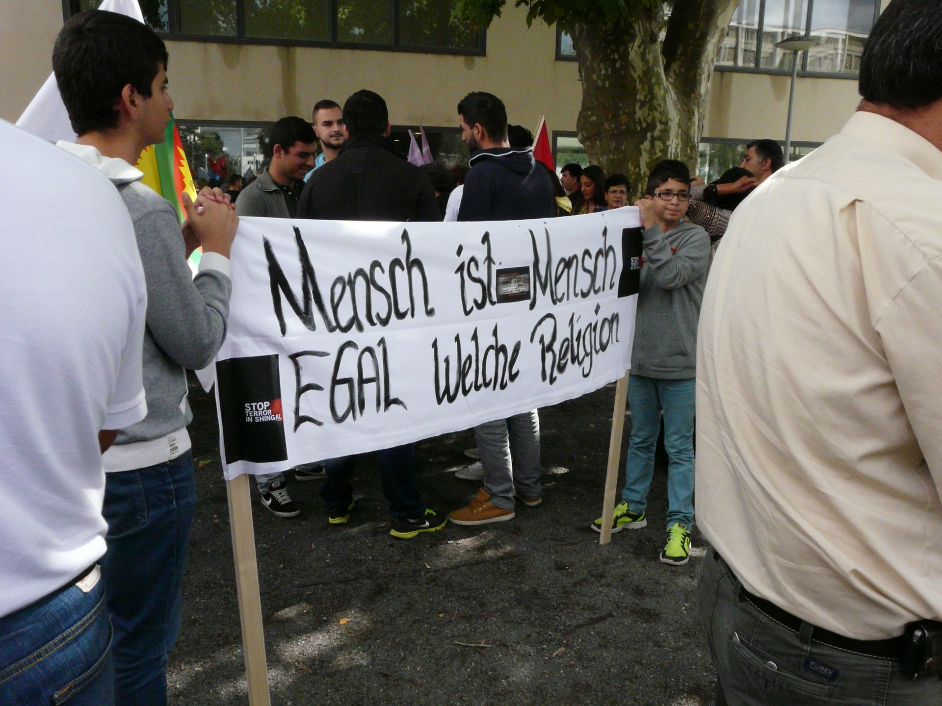 Gleichberechtigung aller Religionen: Demo gegen IS-Terror