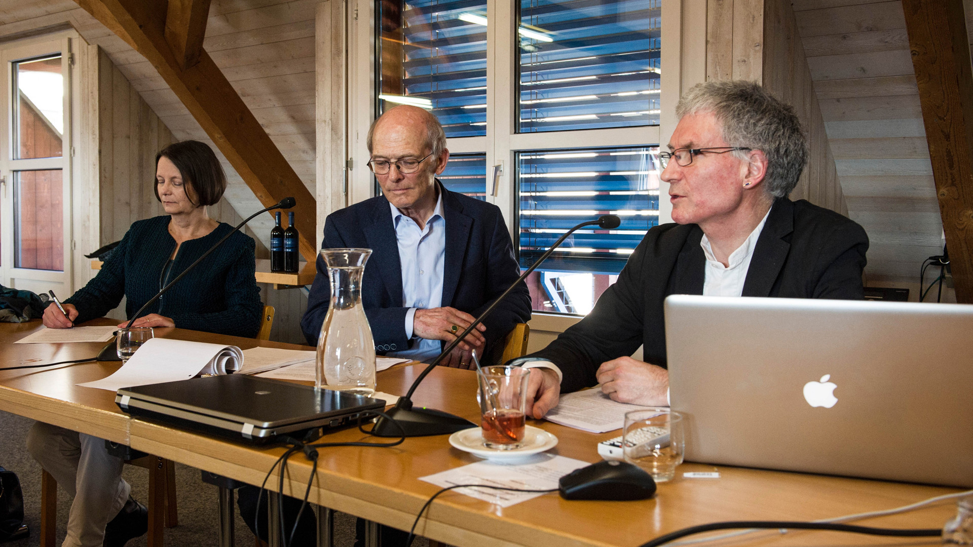 Tagung Forum Offene Kirche in Luzern (v.l.n.r. Regina Ammicht Quinn, Herbert Haag-Preisträgerin 2015, Theologin, Ethikerin; Moderator Erwin Koller; Thomas Staubli, Dozent für Altes Testament, Universität Freiburg/CH)