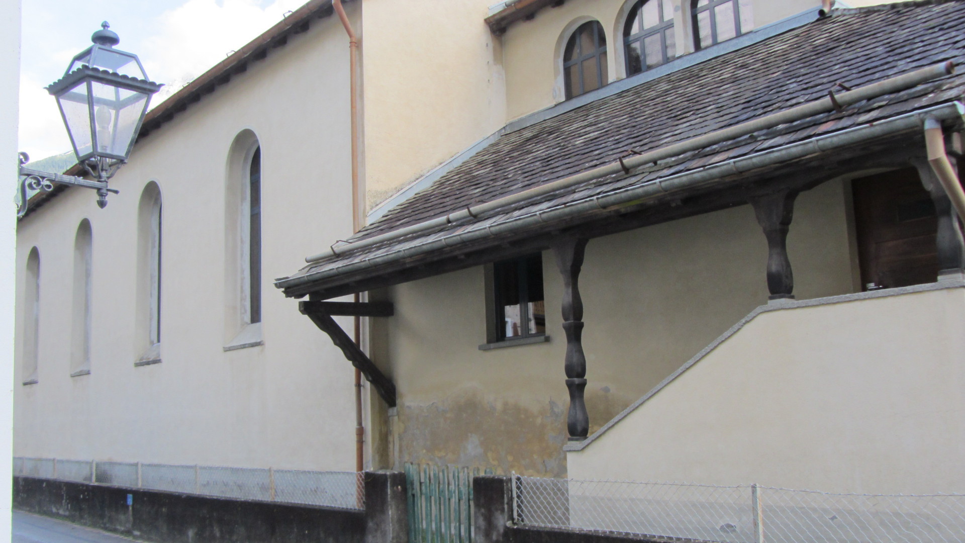 Die Kirche im Bündner Bergdorf Le Prese wird mit Unterstützung der Inländischen Mission saniert.