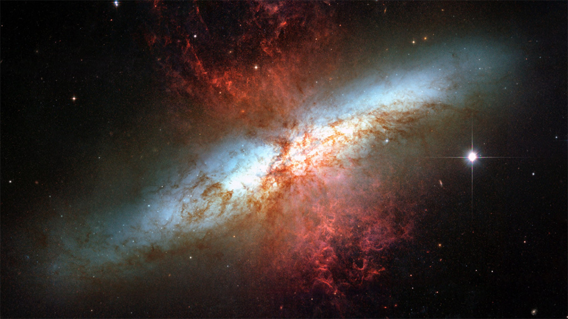 Galaxie – vom Hubble-Teleskop aufgenommen | paulandliz.org