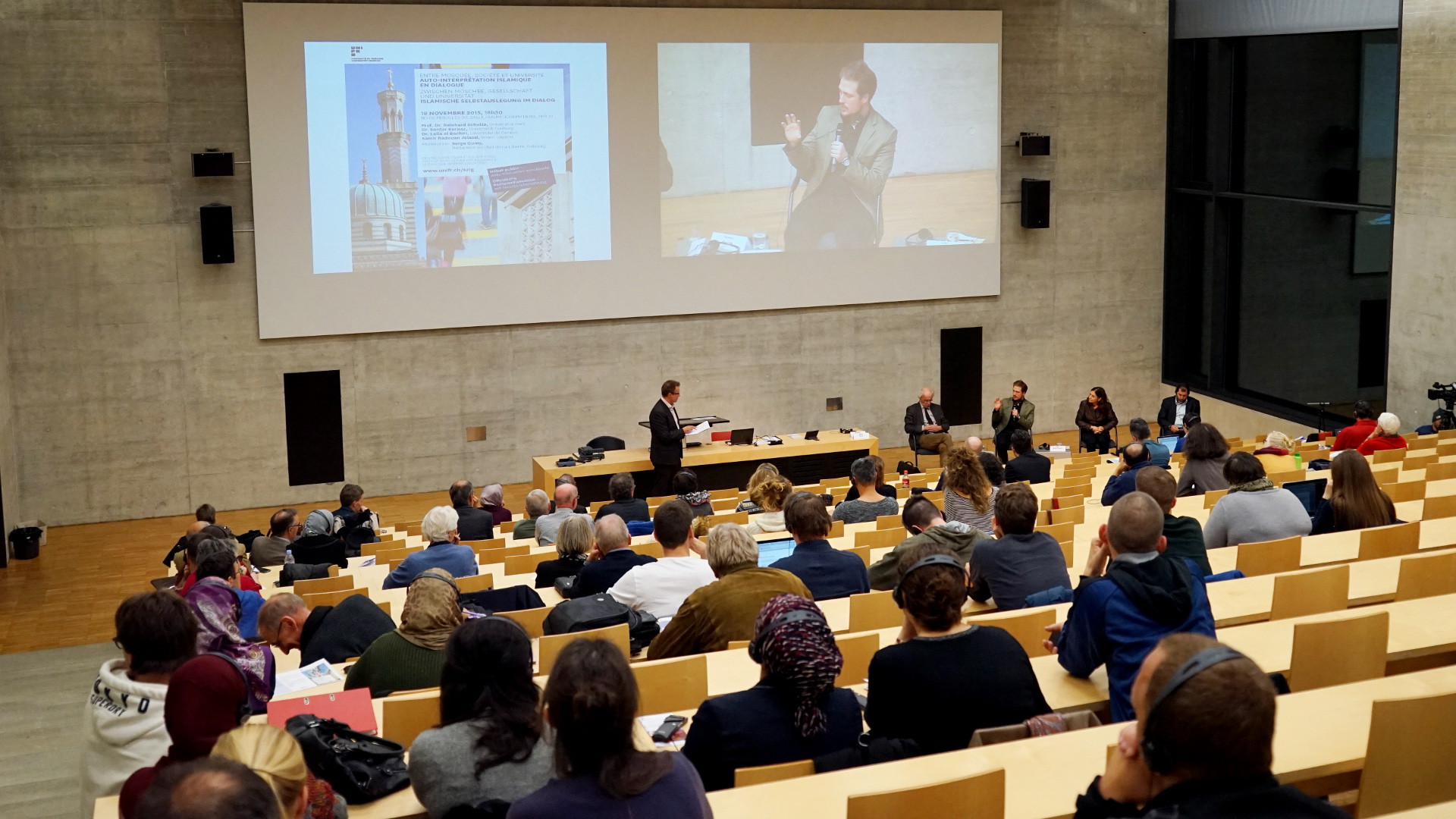 Podiumsdiskussion am Islamzentrum in Freiburg