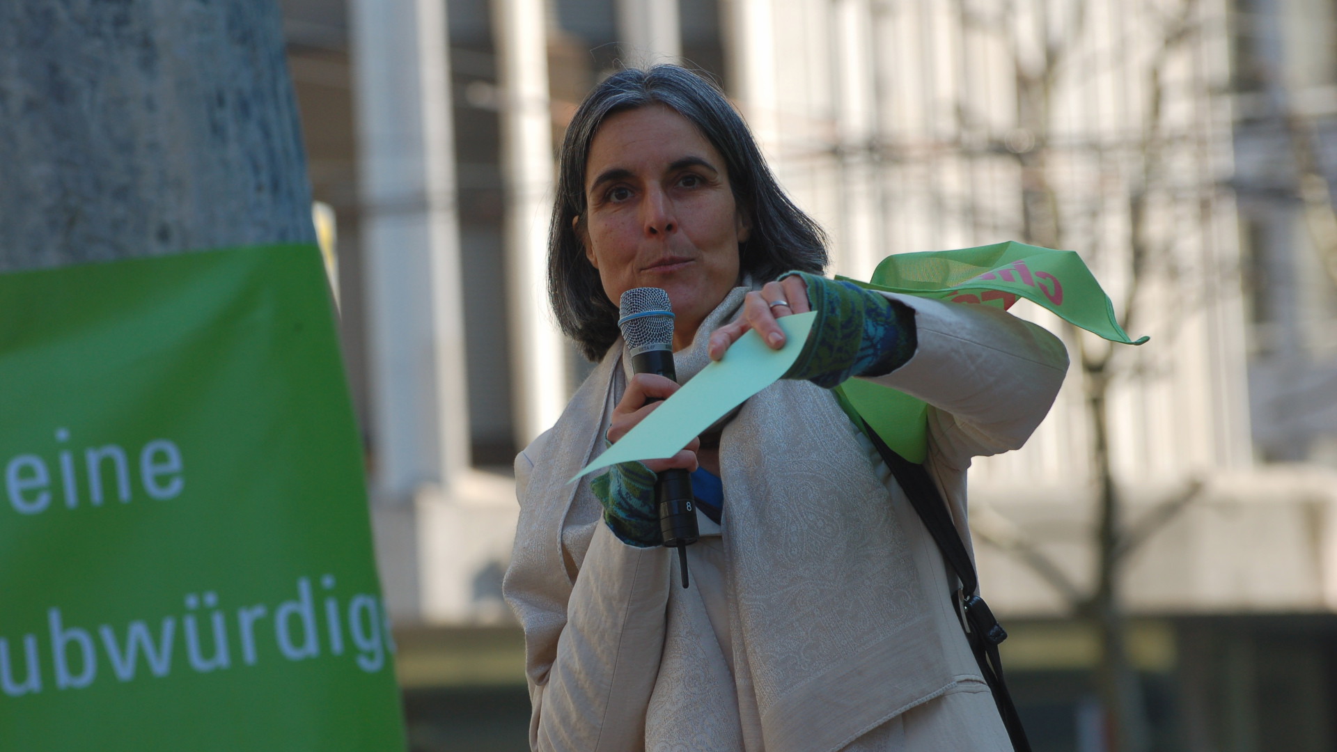Regula Grünenfelder an der Demonstration "Es reicht" in St. Gallen, März 2014