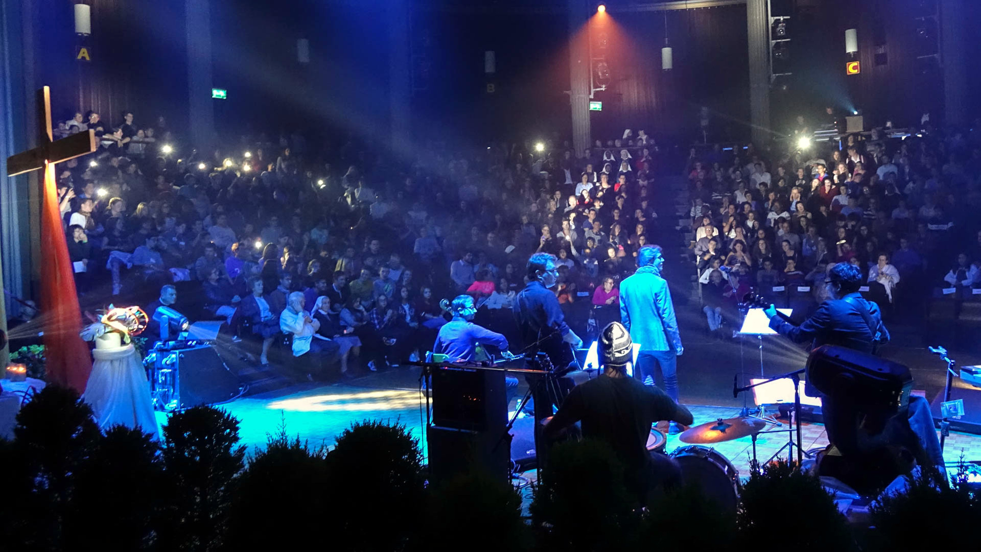 Rockmusik am Treffen "Beten und Zeugnis geben"