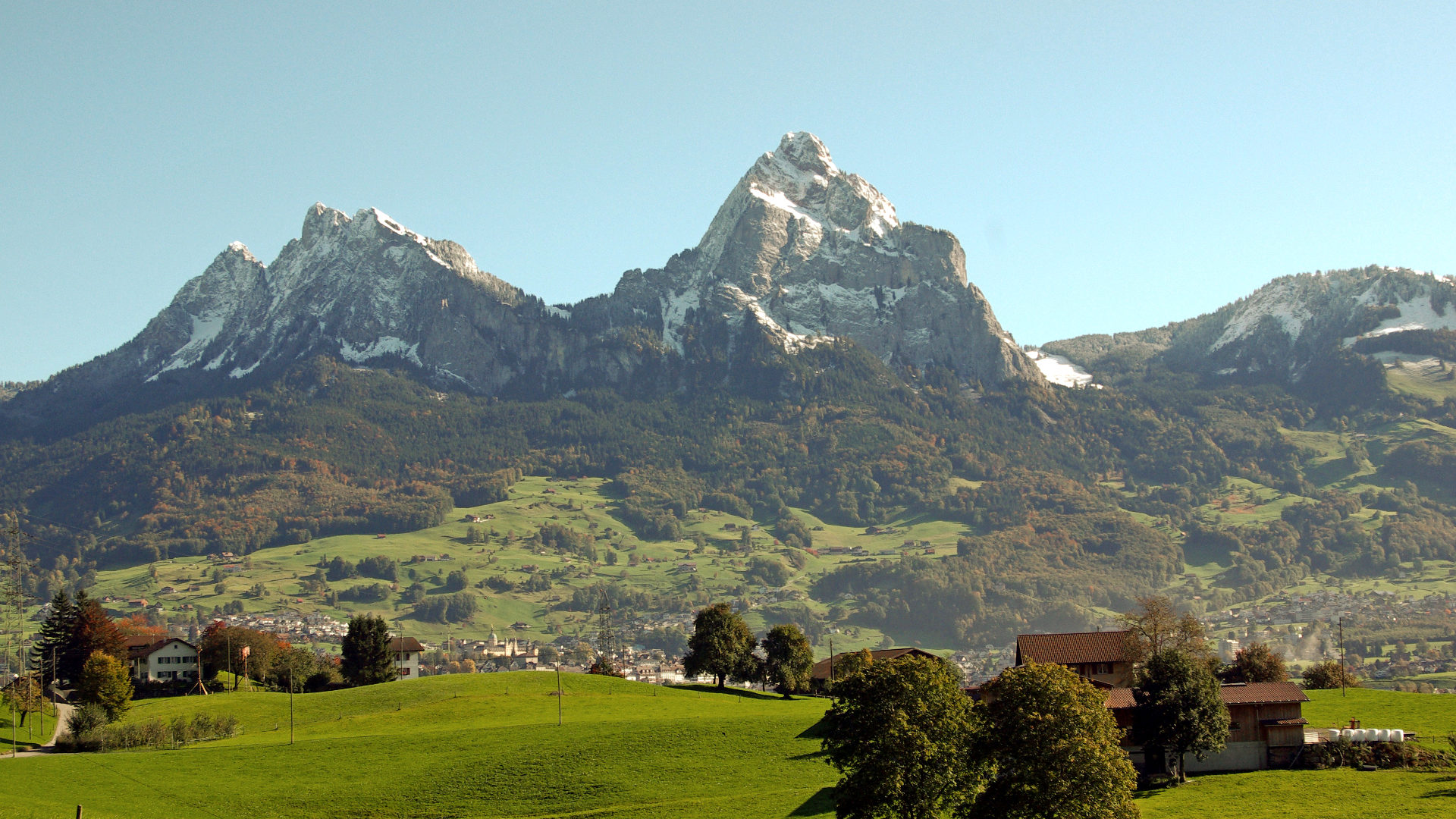 Die Mythen oberhalb Schwyz