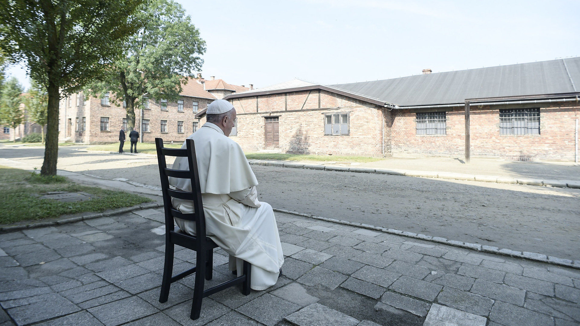 Papst Franziskus beim Besuch des Konzentrationslagers Auschwitz