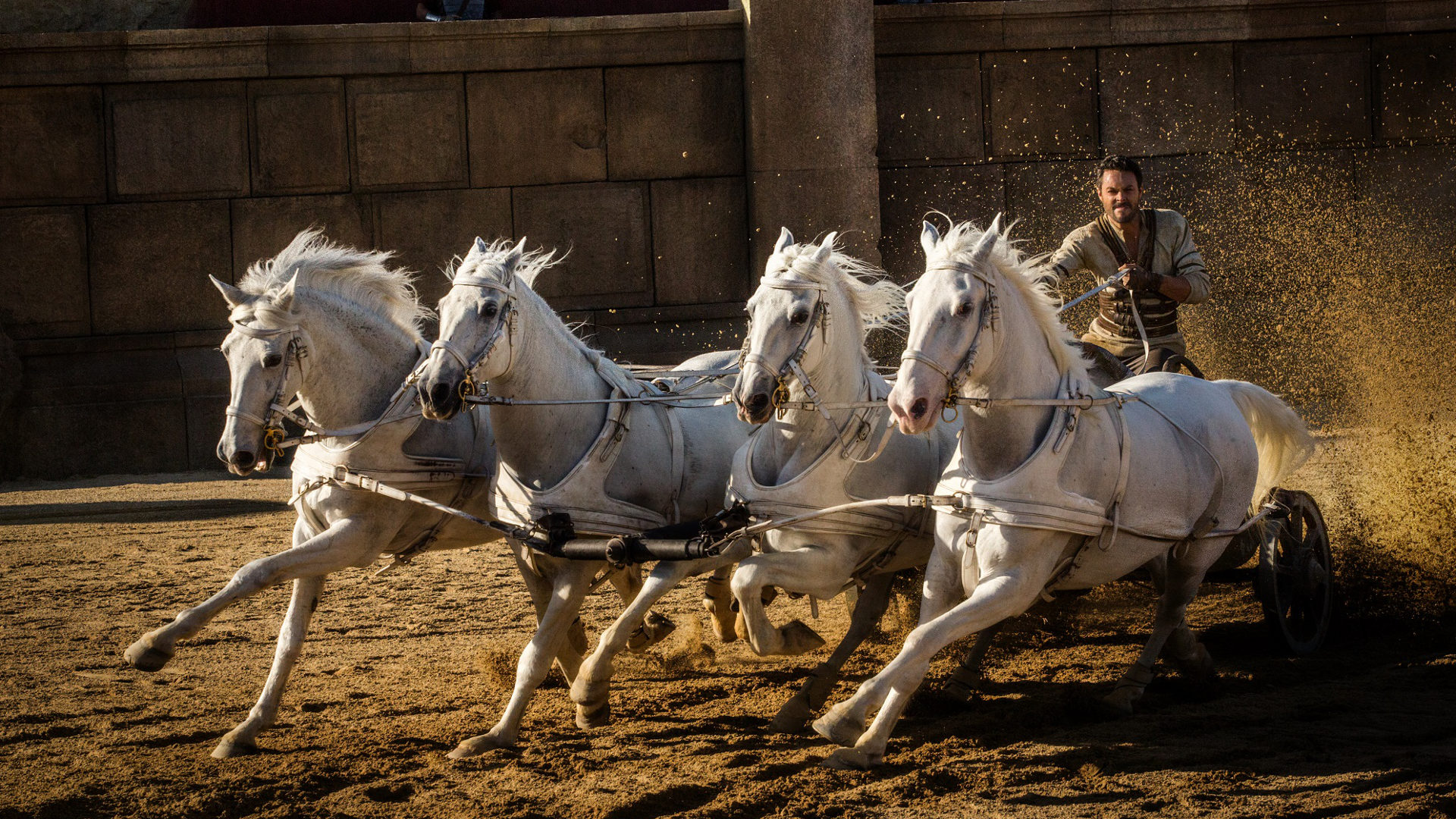 Jack Huston im Wagenrennen als Judah Ben Hur