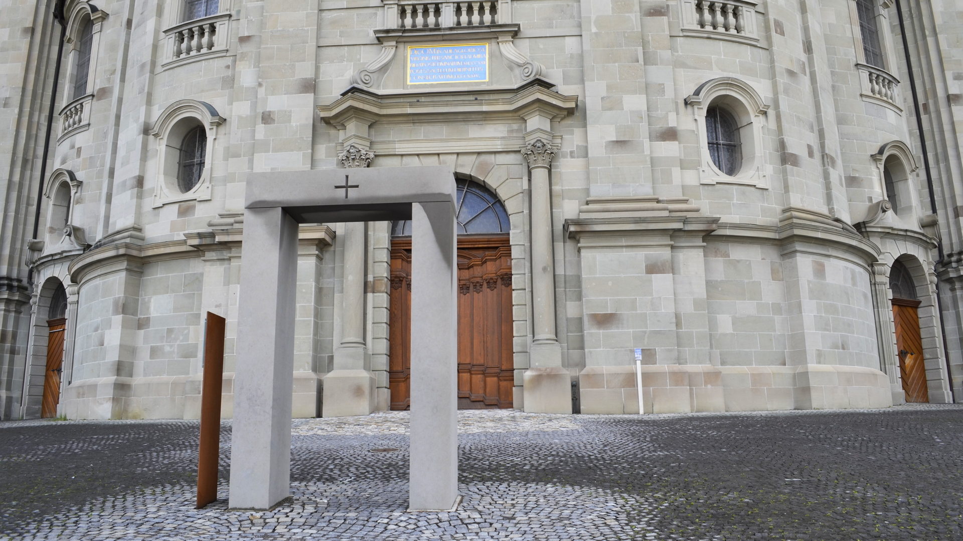 Heilige Pforte vor dem Kloster Einsiedeln