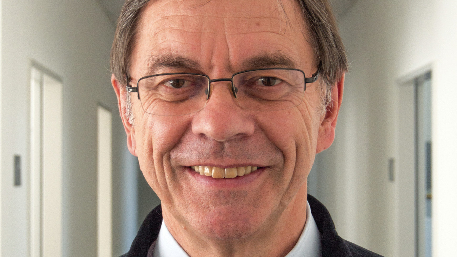 Stephan Leimgruber wird Fachredaktor Theologie bei der Dornbusch Medien AG