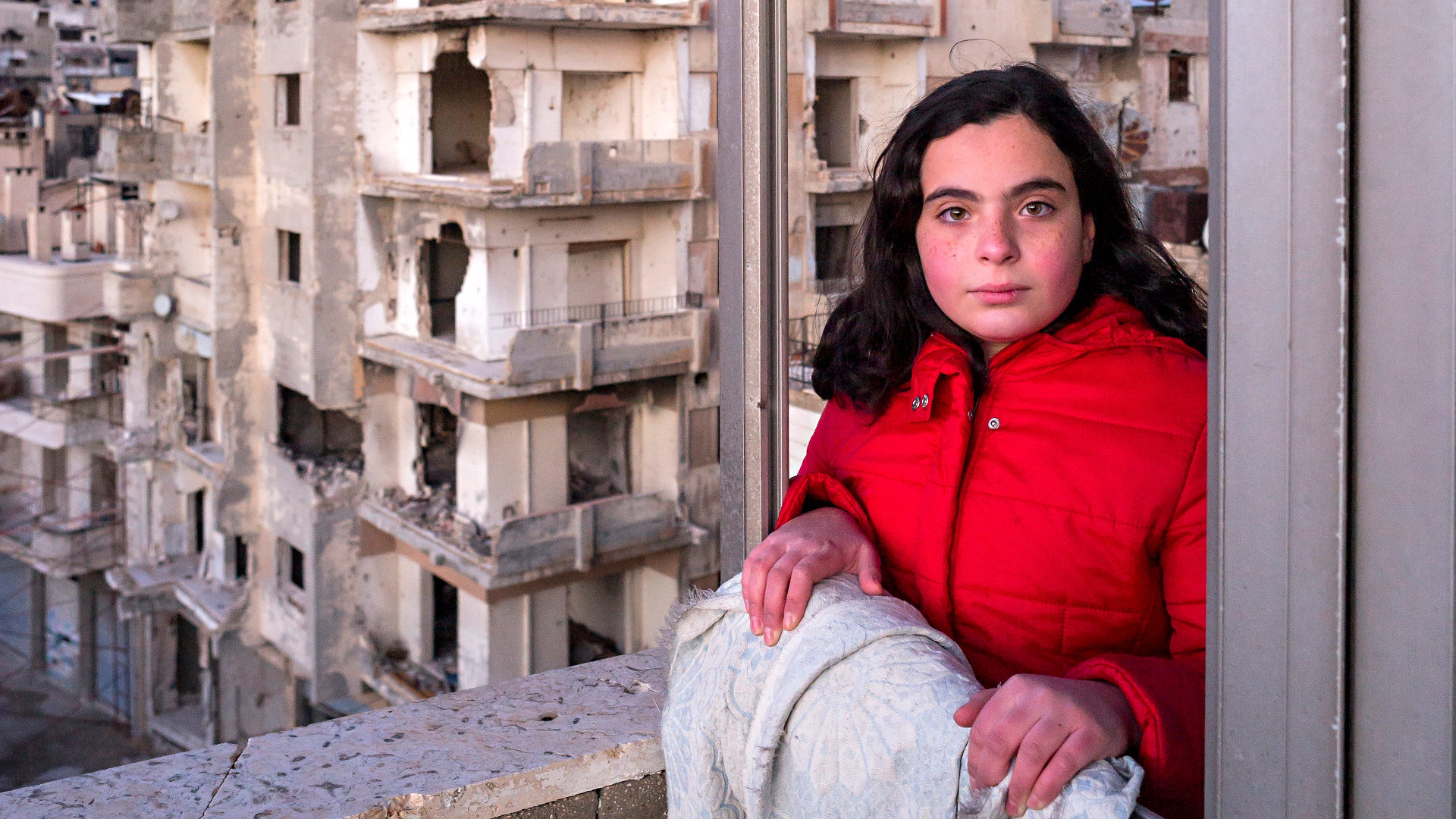 Nour Ghozam (12) in Homs singt trotz Not