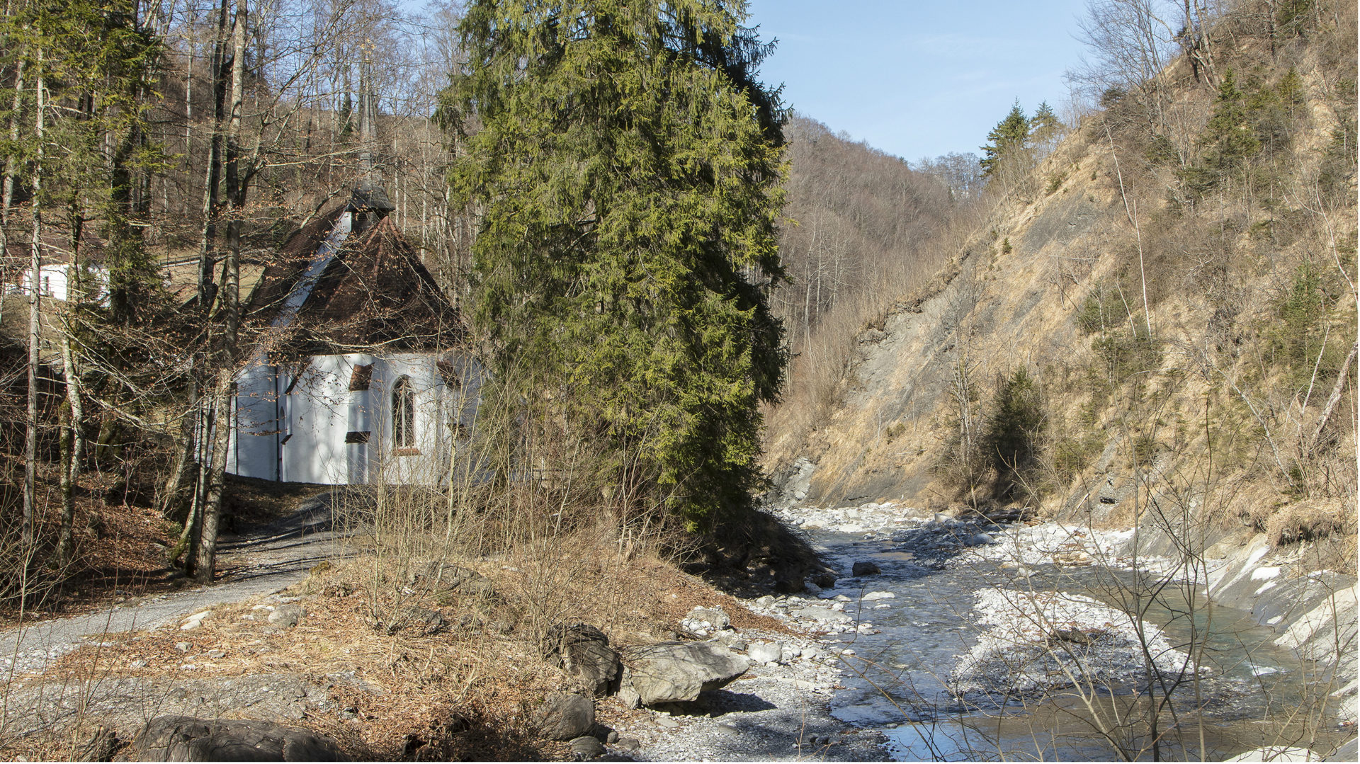 Ranftschlucht: Neben der unteren Kapelle fliesst die Grosse Melchaa vorbei.