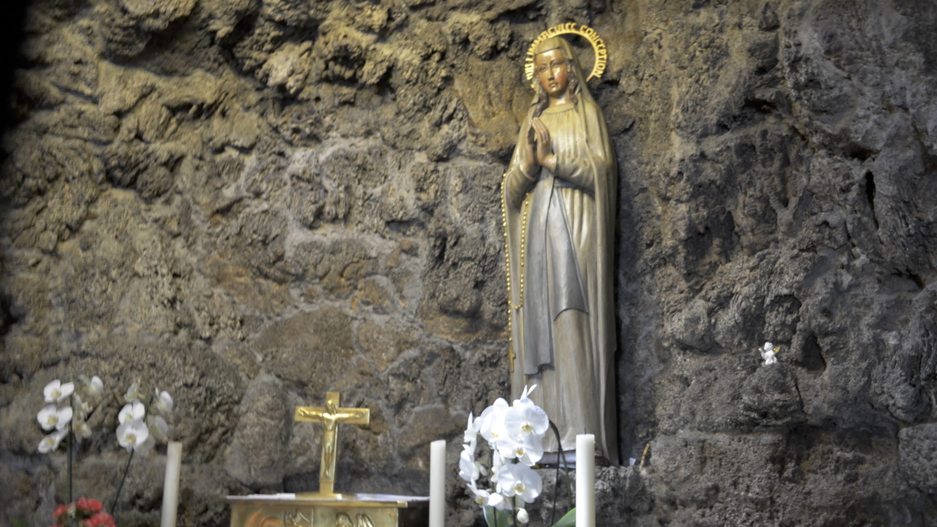 Lourdes-Grotte in Maria Lourdes, Zürich-Seebach