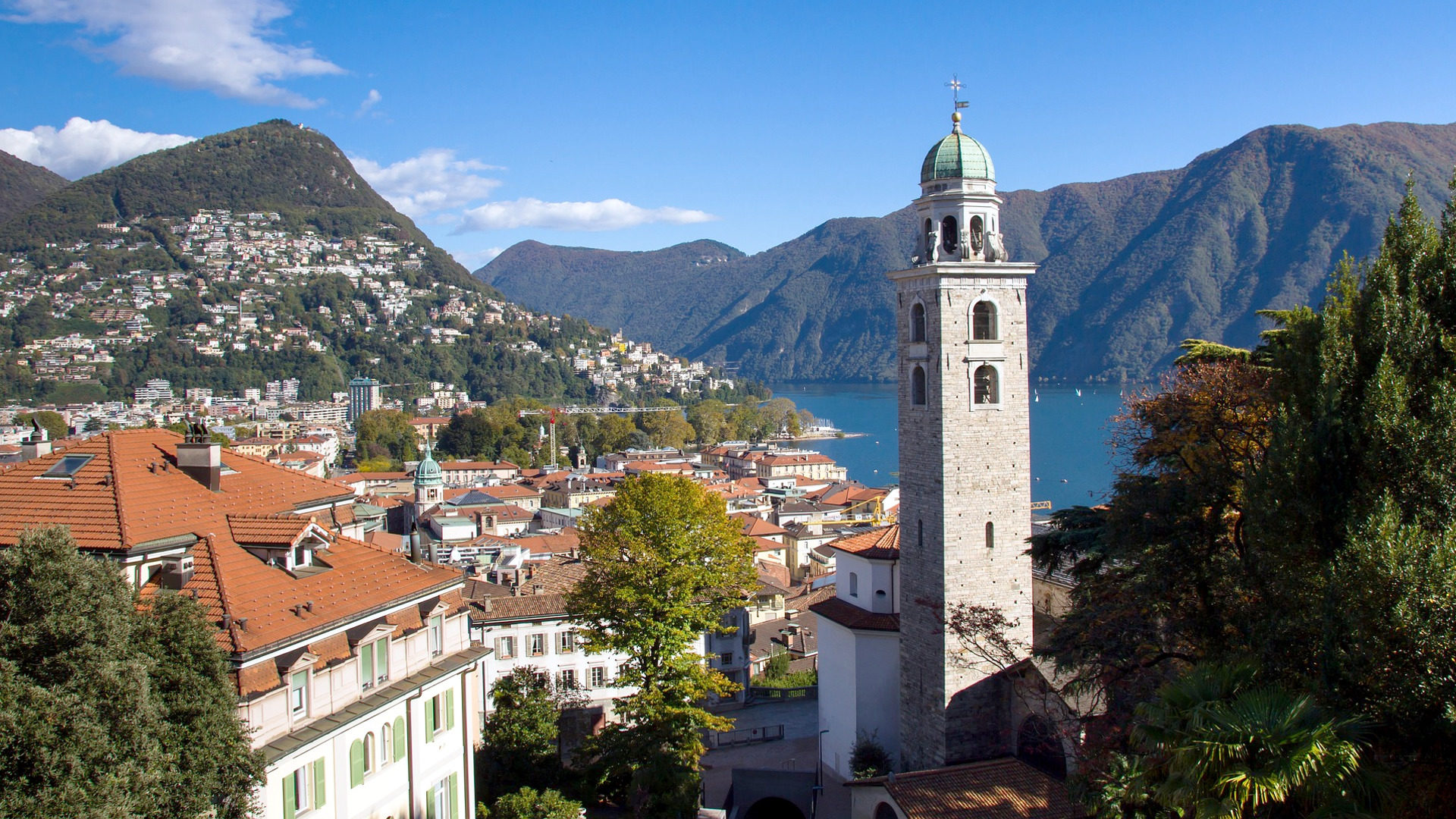 Blick auf die Kathedrale San Lorenzo in Lugano