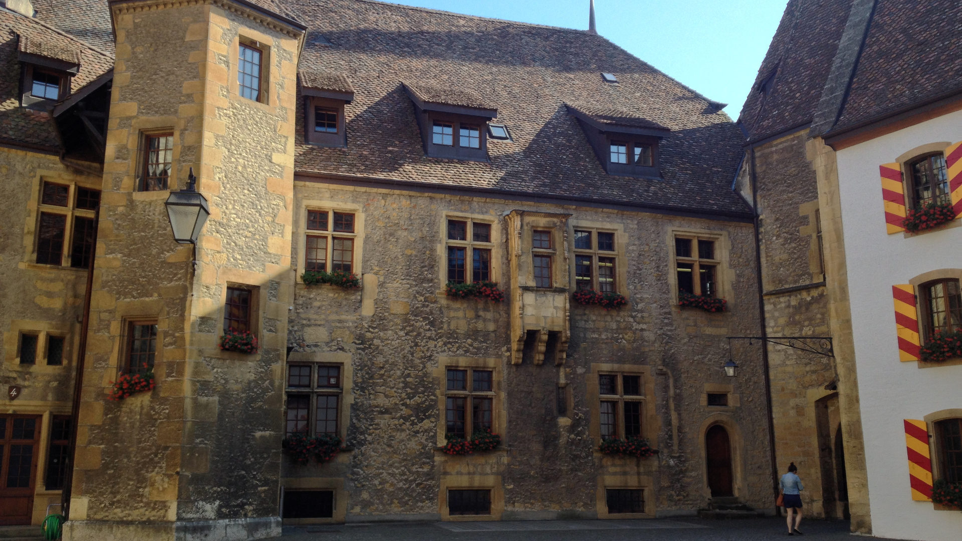 Schloss Neuenburg, Regierungssitz.