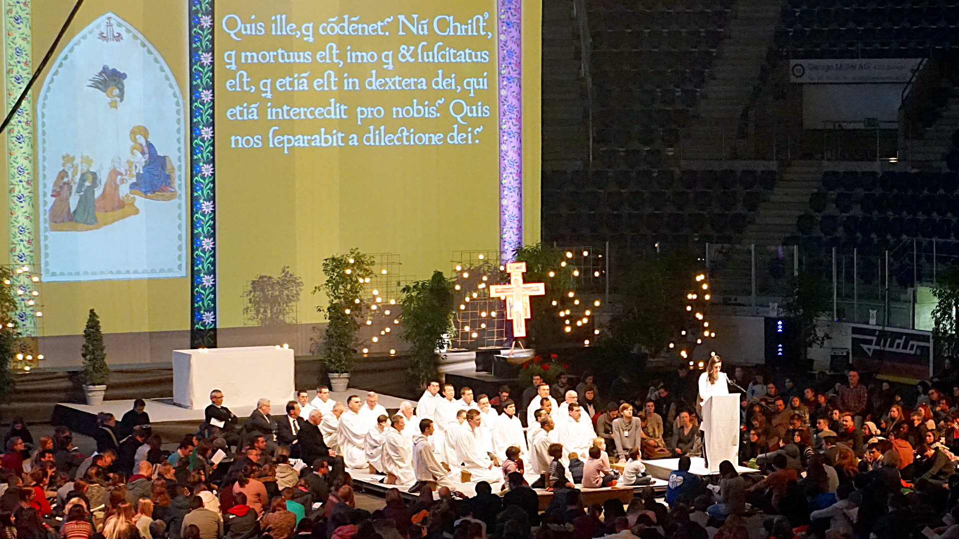 Taizé-Gebet in der St. Jakobs-Arena in Basel