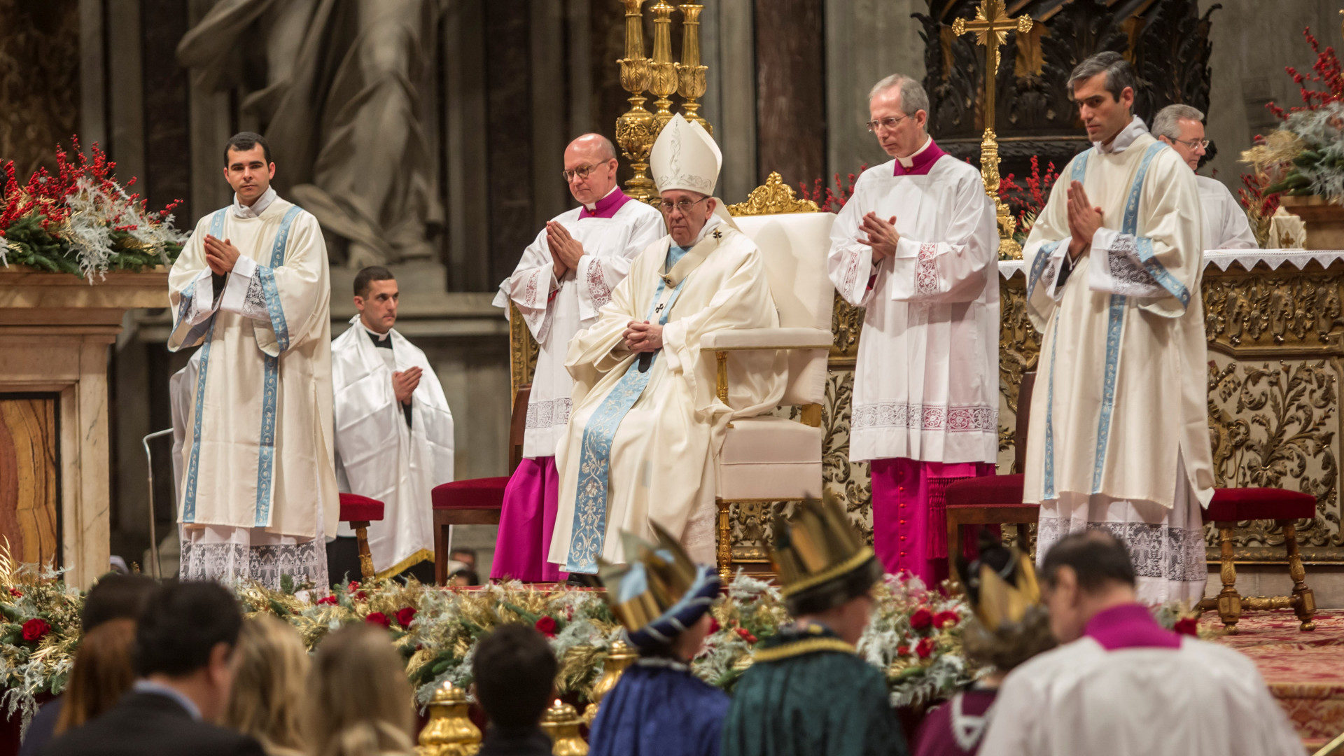 Neujahrmesse mit Papst Franziskus und Sternsingern
