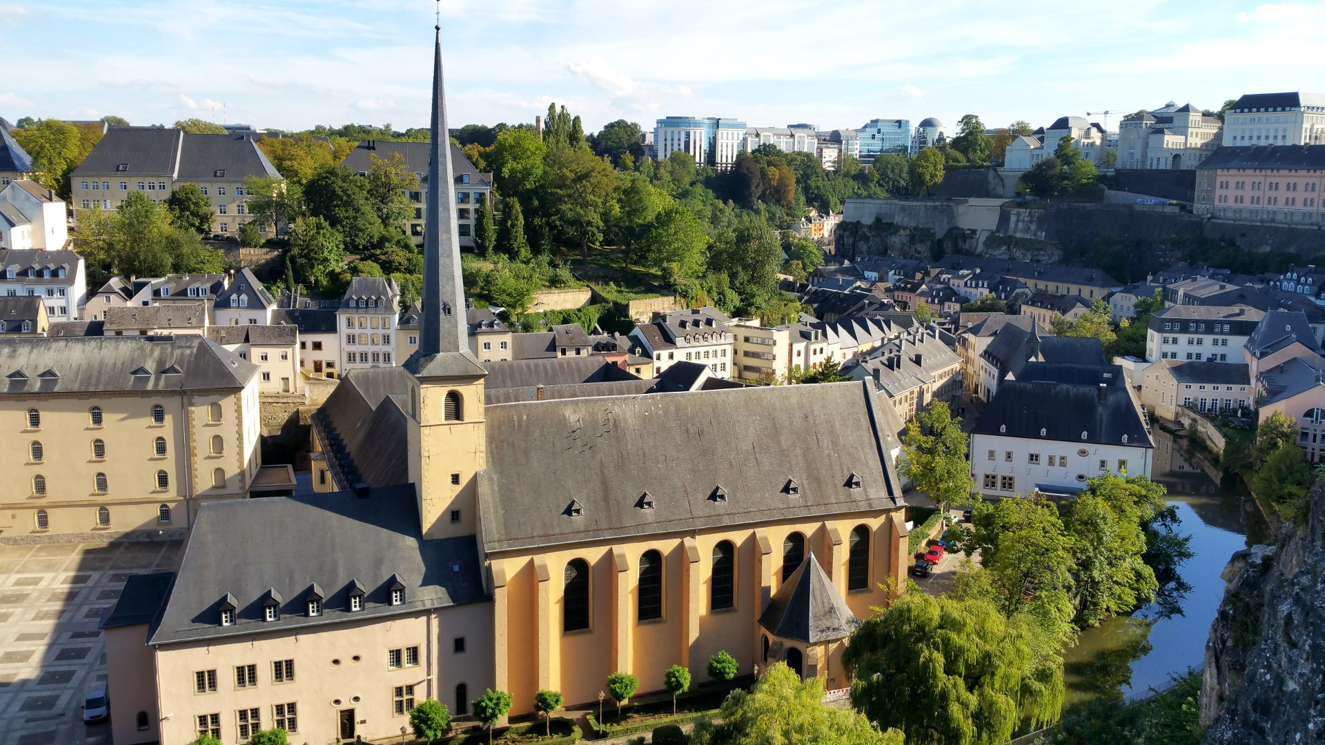 Luxemburg - mit Kathedrale