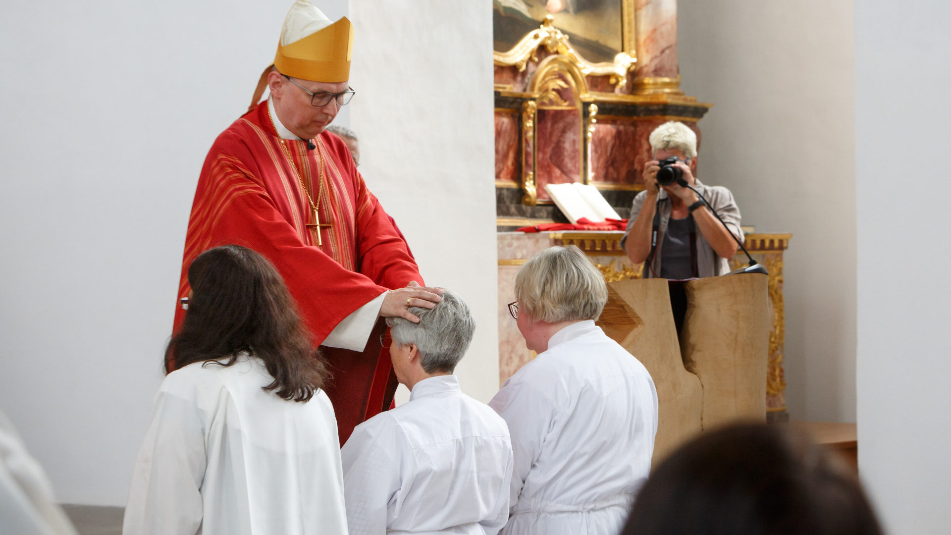 Bei den Christkatholiken möglich: Weihe von Diakoninnen