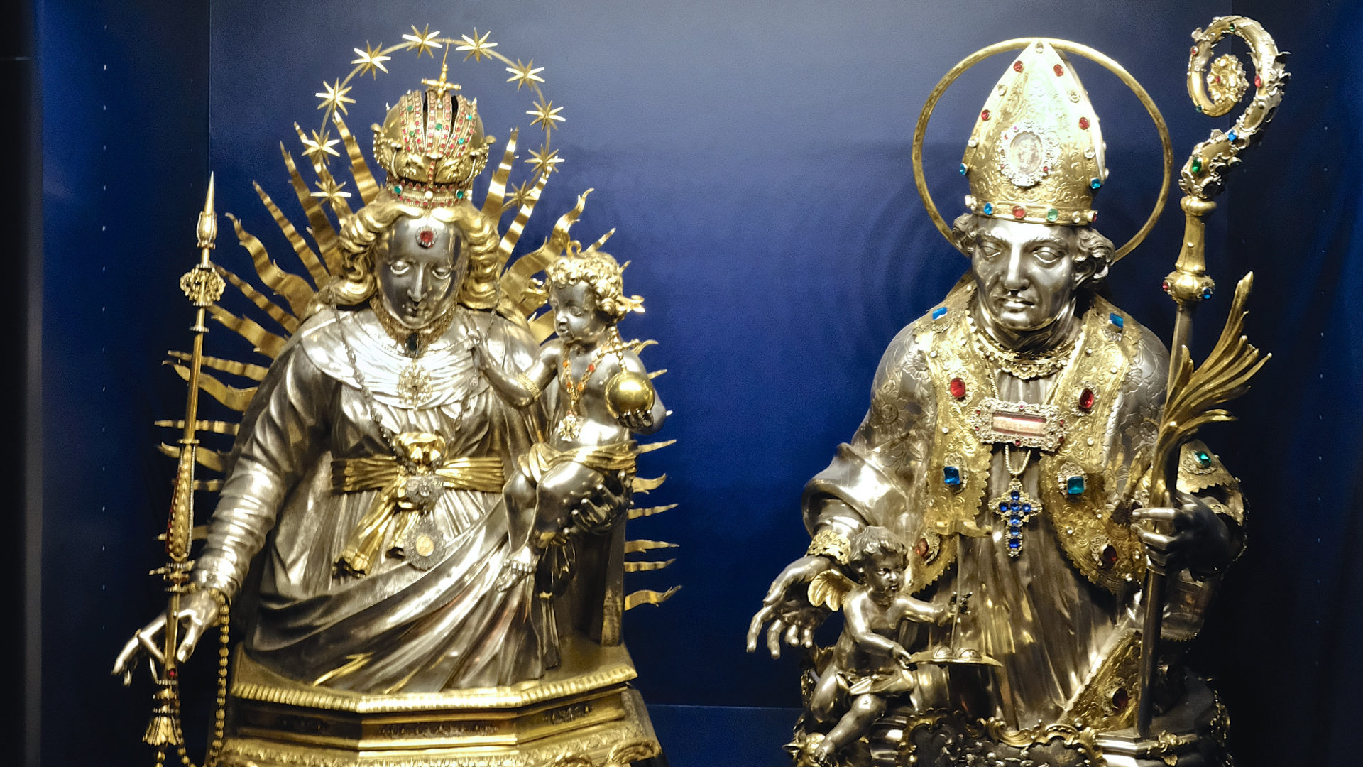 Kirchenschatz St. Leodegar in Luzern: Büsten von Madonna mit Jesuskind und dem Heiligen Leodegar