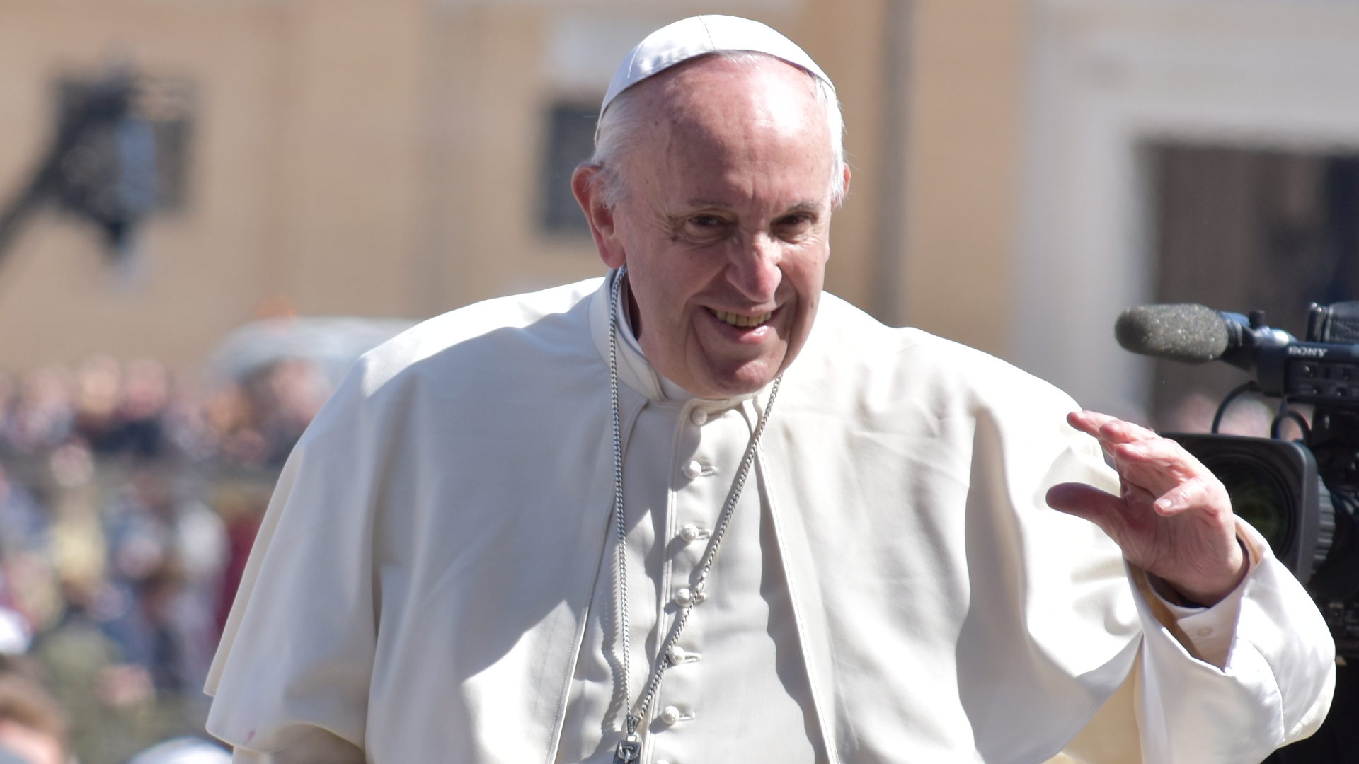 Zwist zwischen Katholiken: Braucht es einen Papst?