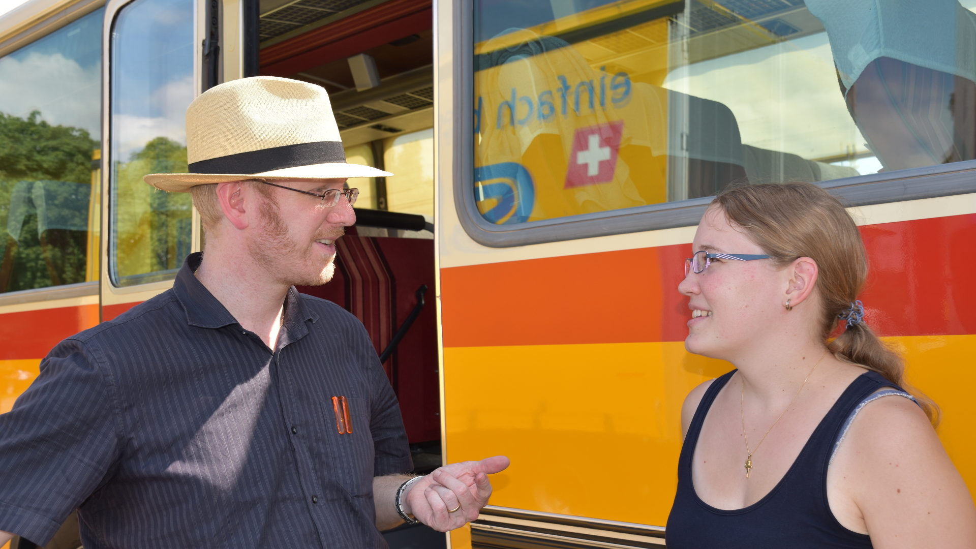 Melanie Keller (rechts) und Roman Rieger von der Cityseelsorge Lebensraum St. Gallen