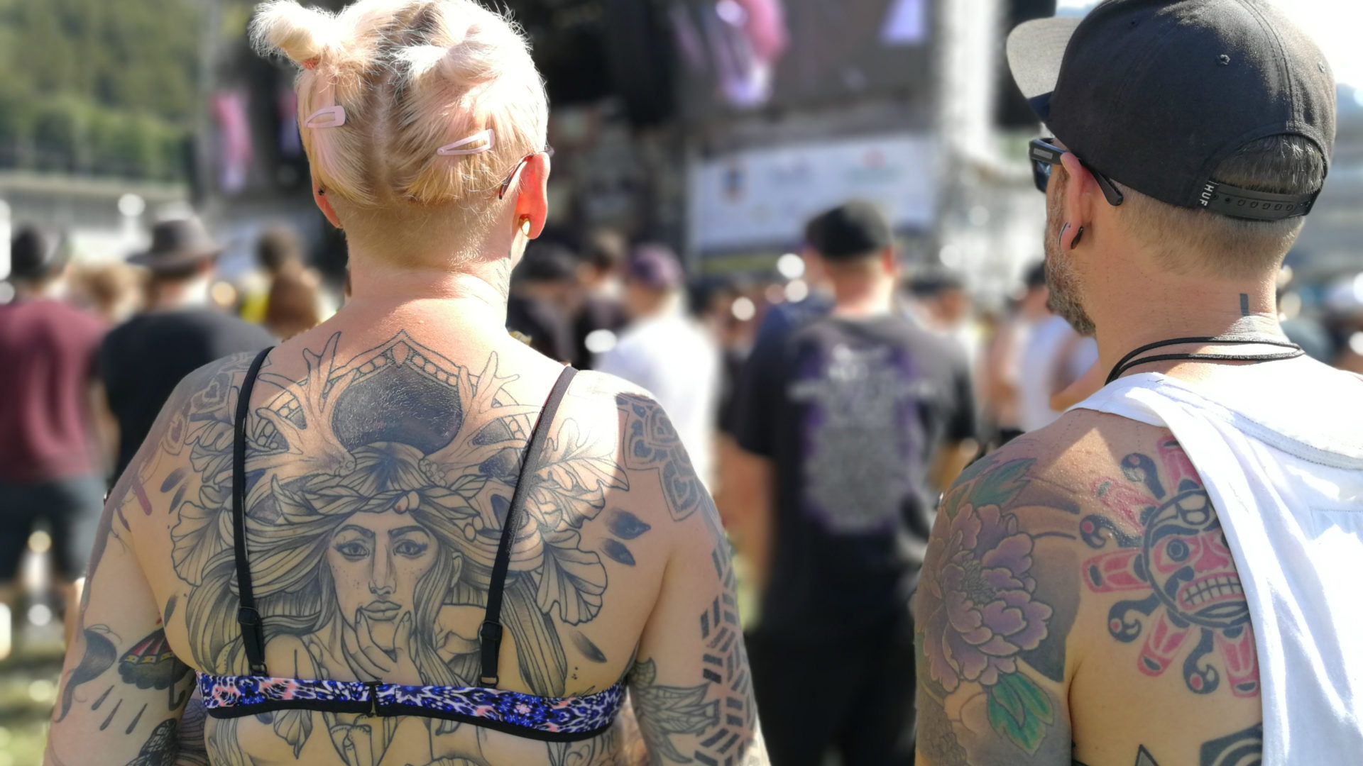 Tattoos sind am Greenfield-Festival keine Seltenheit, 2018