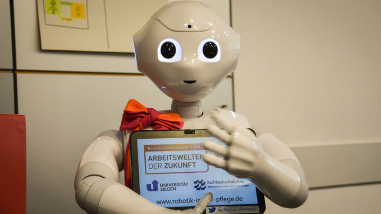 roboter | Nadine Vogelsberg KNA