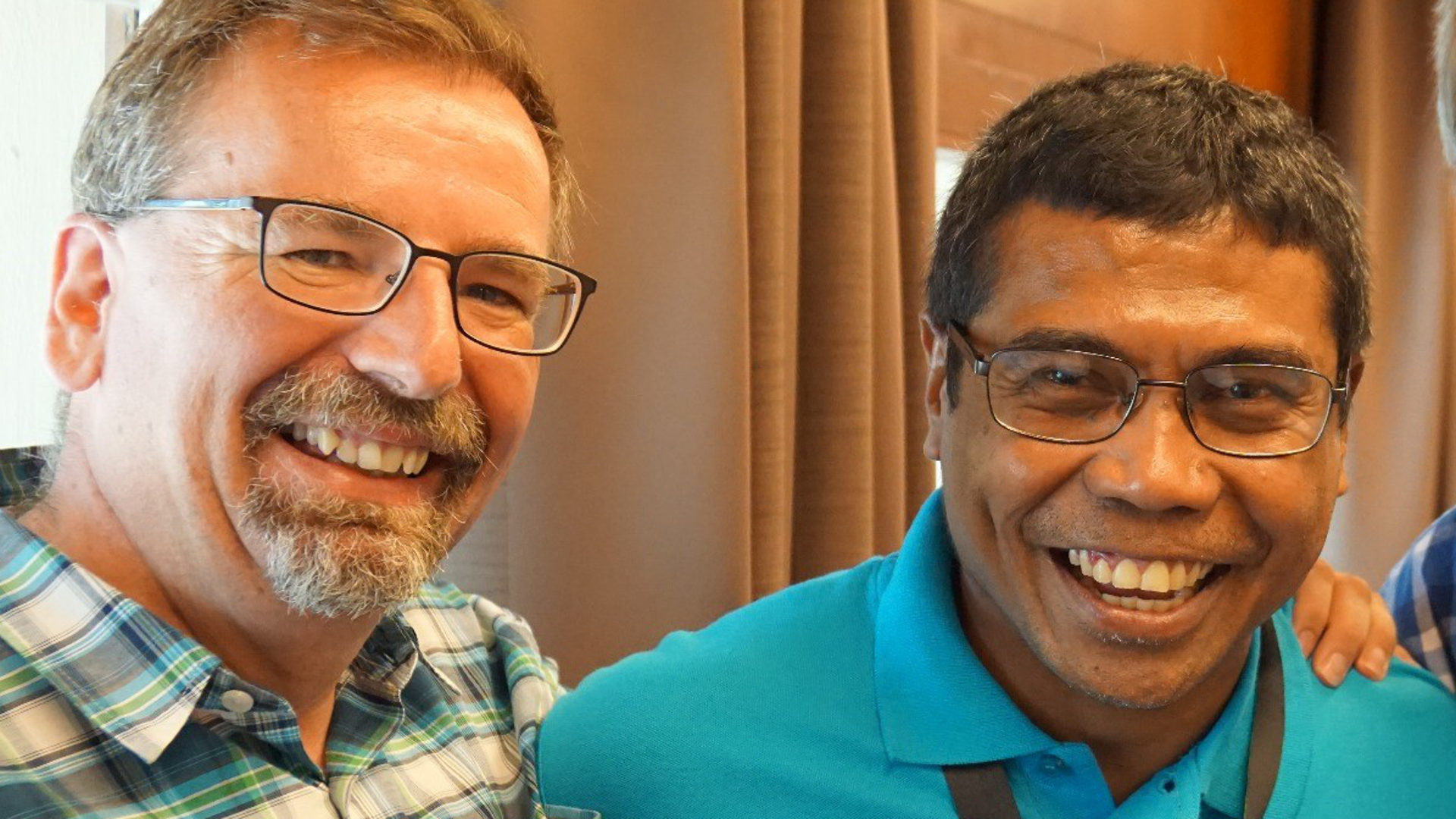 Der bisherige Generalobere Paulus Budi Kleden (r.) mit Stephan Dähler, Provinzial der Mitteleuopäischen Steyler Provinz