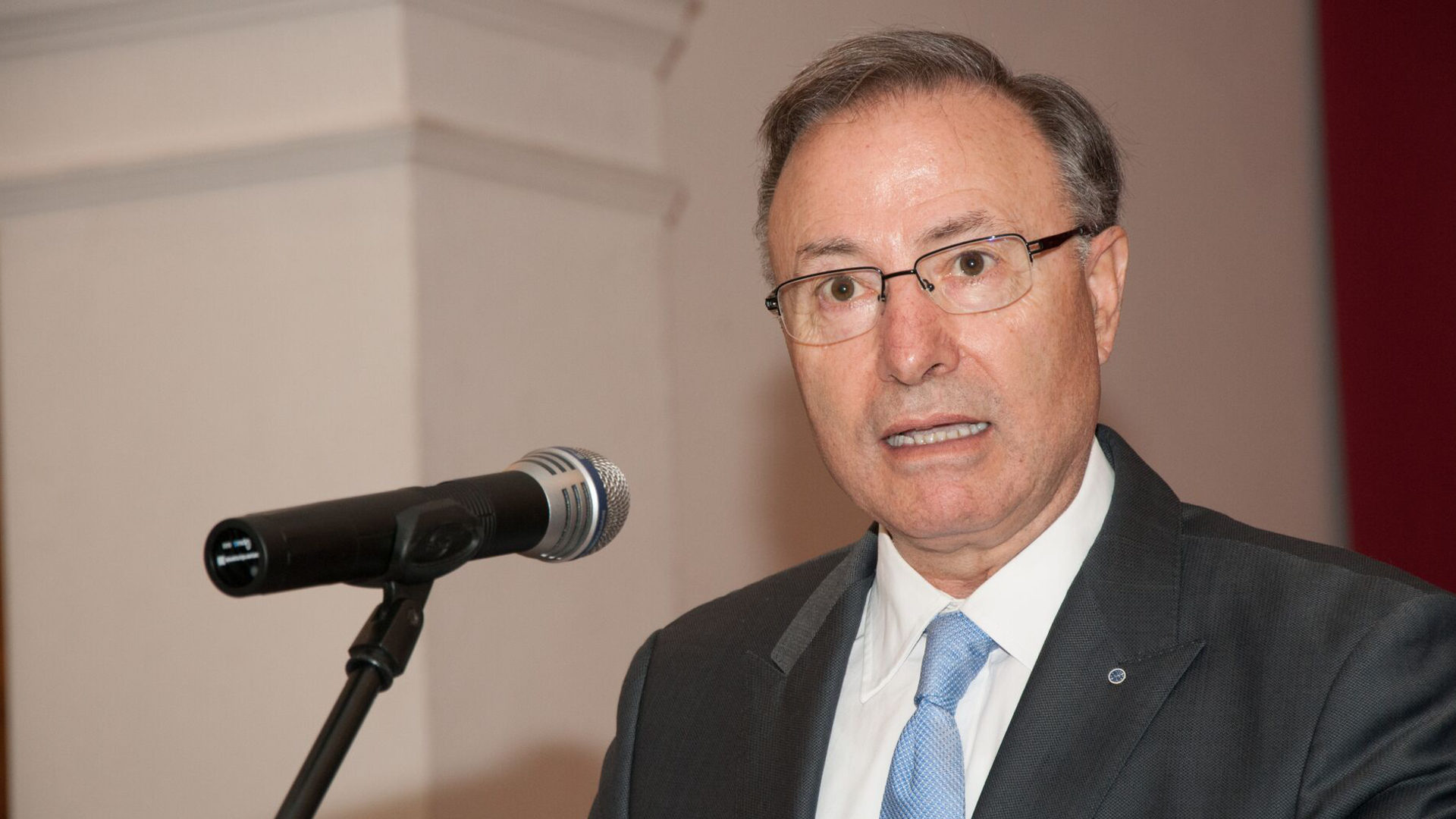 Mariano Delgado, Professor für Kirchengeschichte