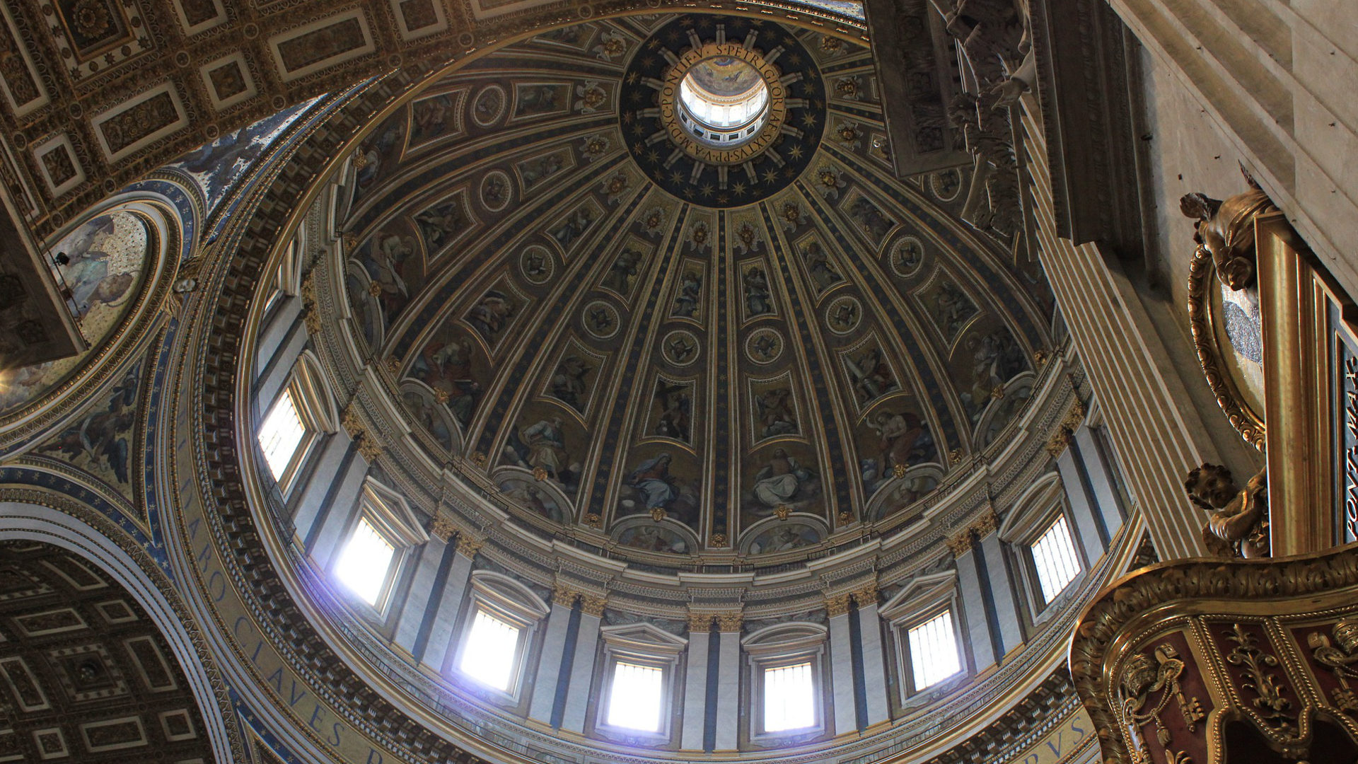 Kuppel des Petersdoms in Rom