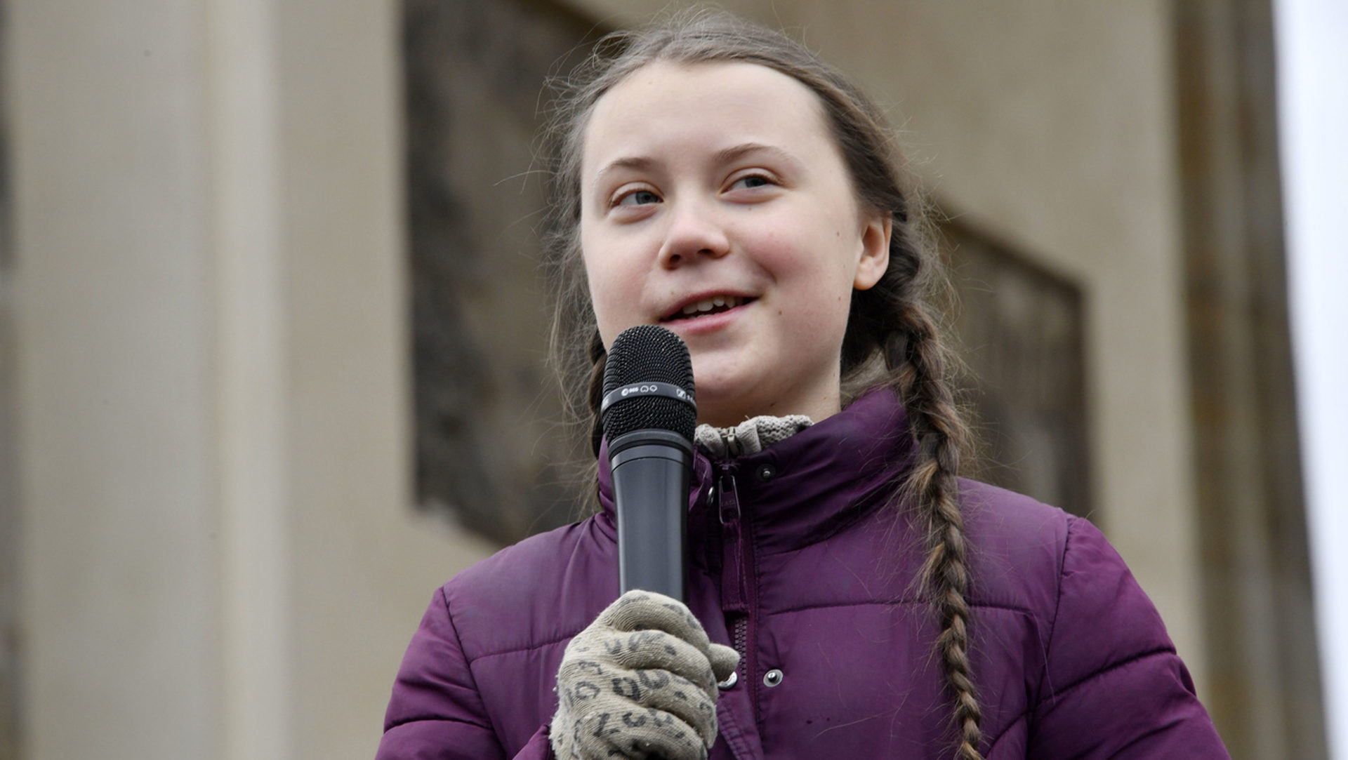 Greta Thunberg spricht an einer Klima-Demonstration in Berlin