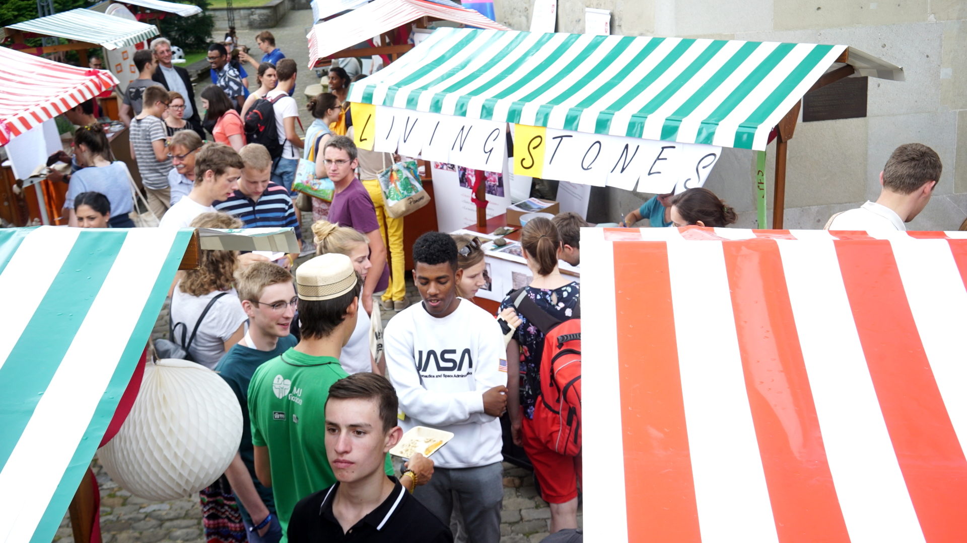 Stände am Deutschschweizer Weltjugendtag in Luzern 2019