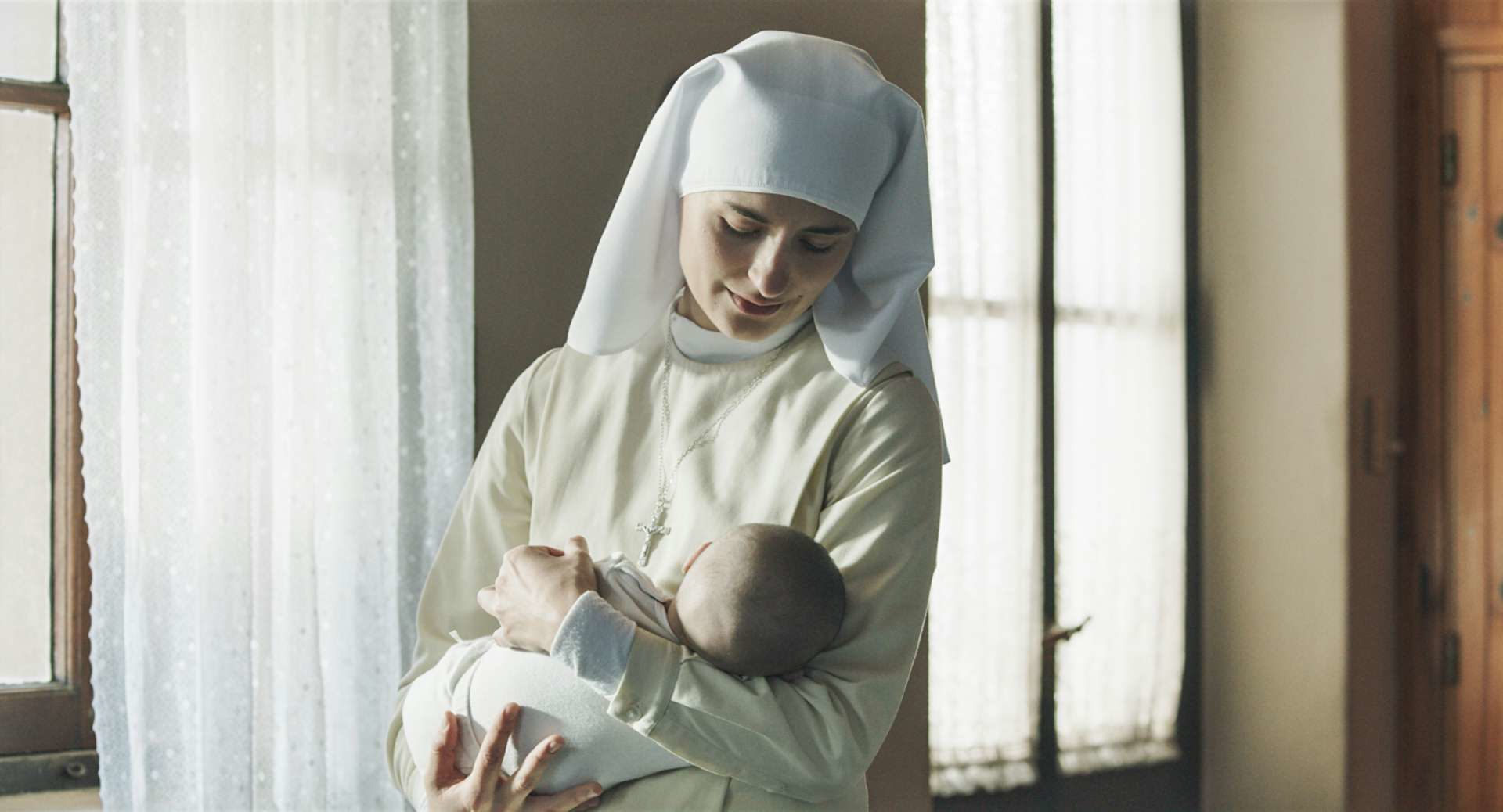 «Maternal», Schwester Paola (Lidiya Liebermann) im Film von Maura Delpero