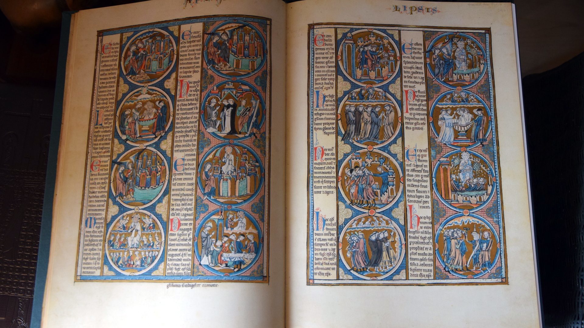 Bibel moralisée zur Apokalypse, die Ludwig dem Heiligen gehörte