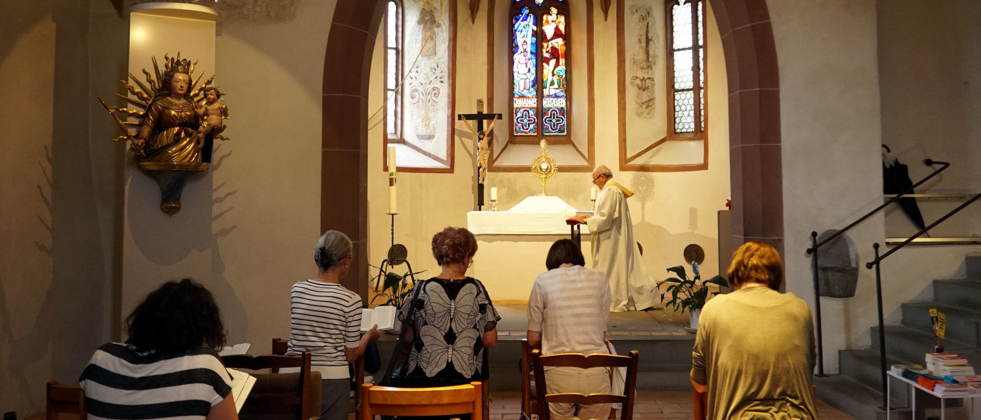 Ewige Anbetung in der Leonhardkapelle in Luzern.