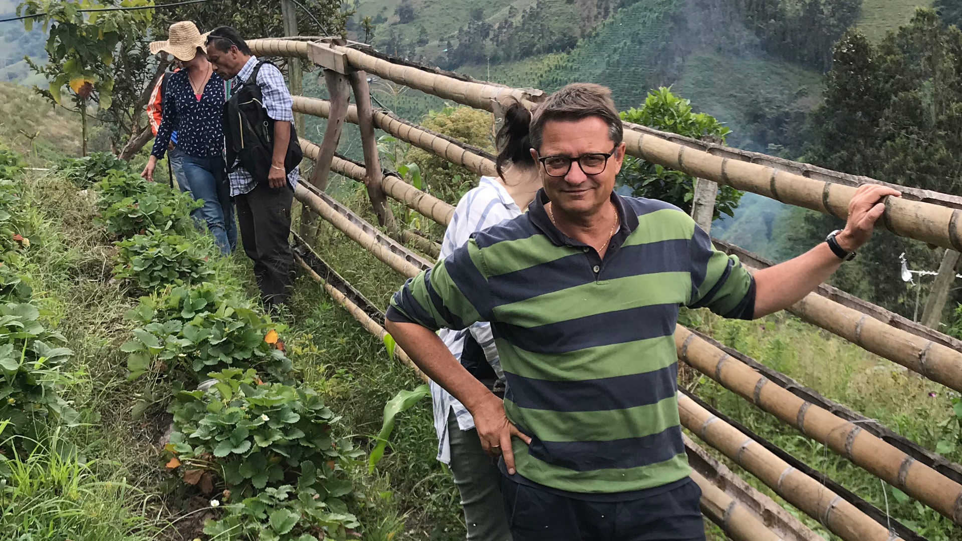 Bischof Felix Gmür bei der Fastenopfer-Partnerorganisation Semillas de Agua in Kolumbien.
