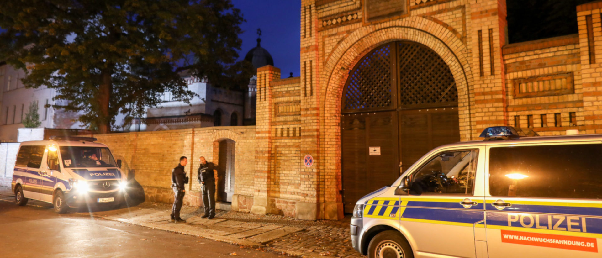 2019 erschoss ein Mann mit rechter Gesinnung vor einer Synagoge in Halle zwei Menschen.