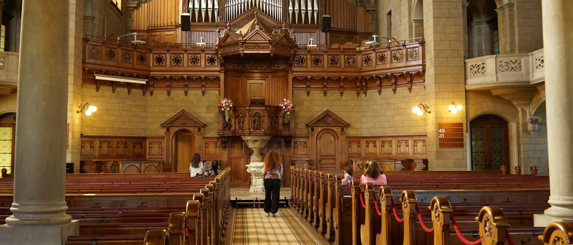 In der Kirche Enge