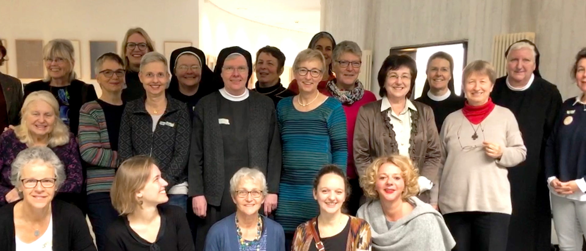 Katholische Frauen aus Deutschland, der Schweiz, Österreich und Liechtenstein bei der Gründung des neuen Netzwerkes.