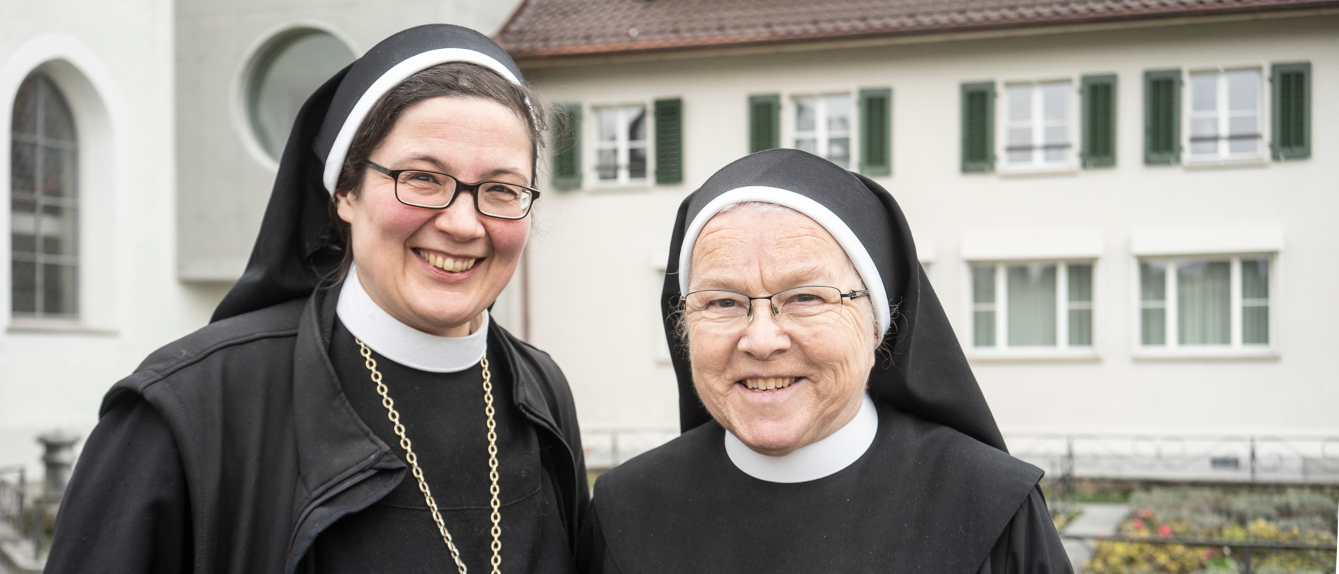 Neue und alte Äbtissin: Rut-Maria Buschor und Pia Habermacher.