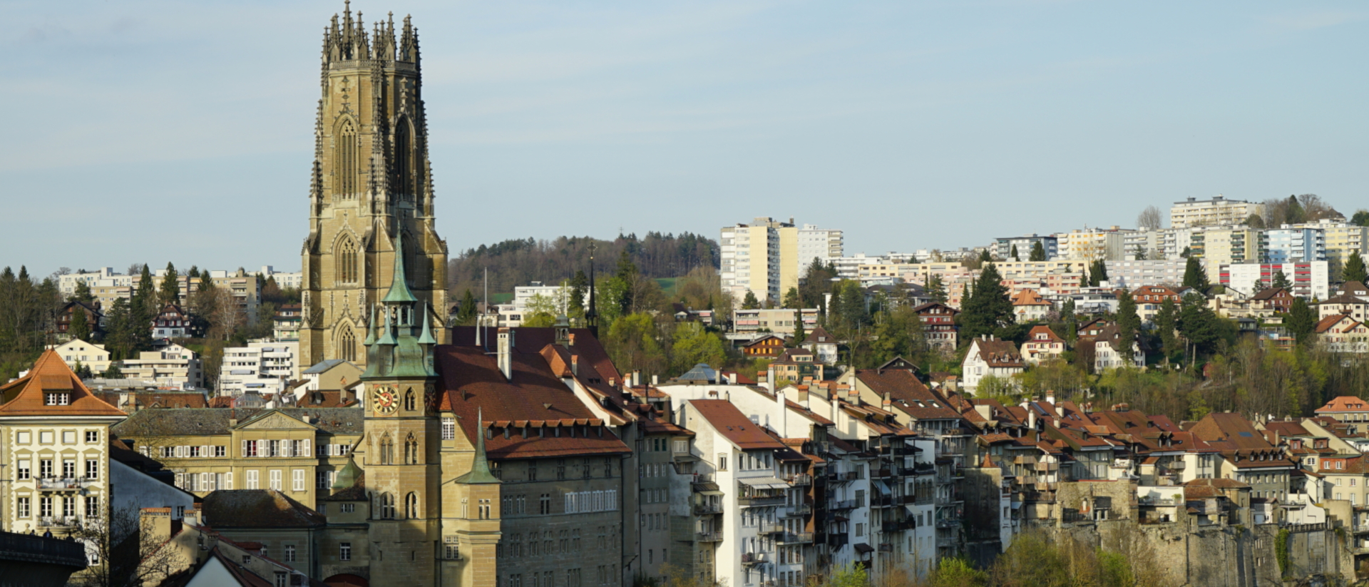 Die Kathedrale von Freiburg ist nach dem Heiligen Nikolaus benannt.