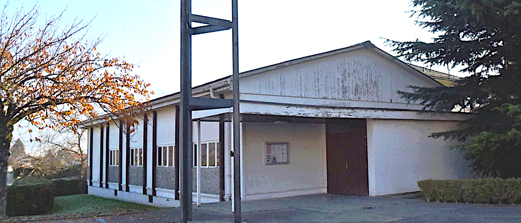 Die Kapelle Closillon in Monthey ist ein bescheidenes Holzgebäude, das in den 1960er Jahren gebaut wurde.