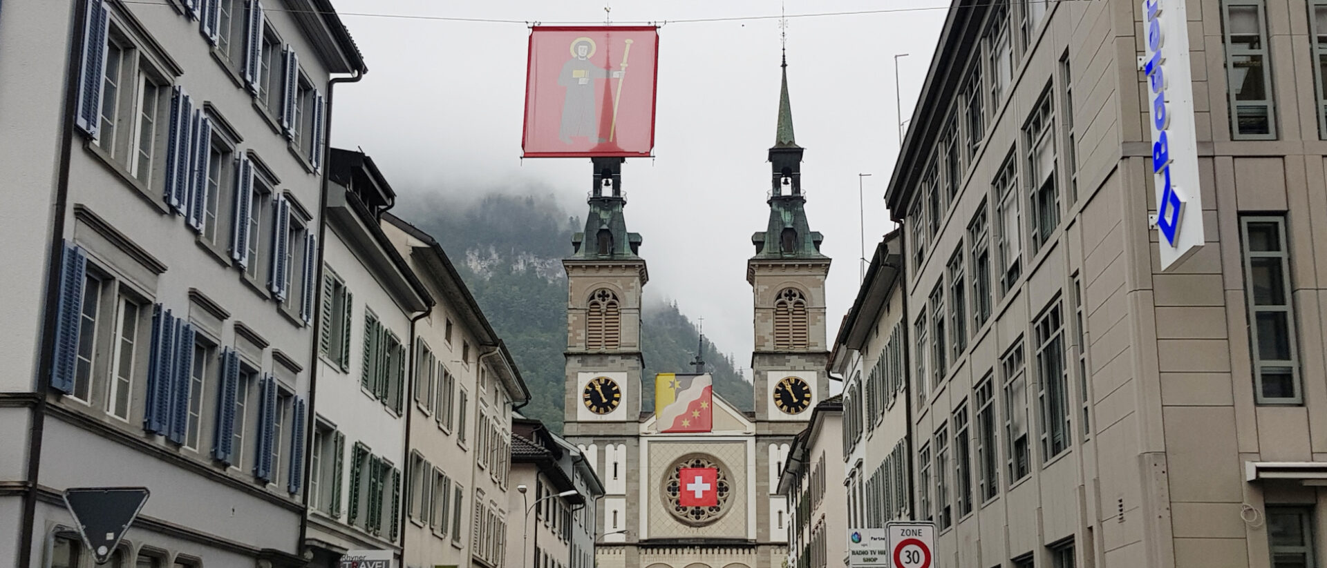Die Stadtkirche Glarus ist die reformierte Hauptkirche der Ortschaft Glarus im Kanton Glarus