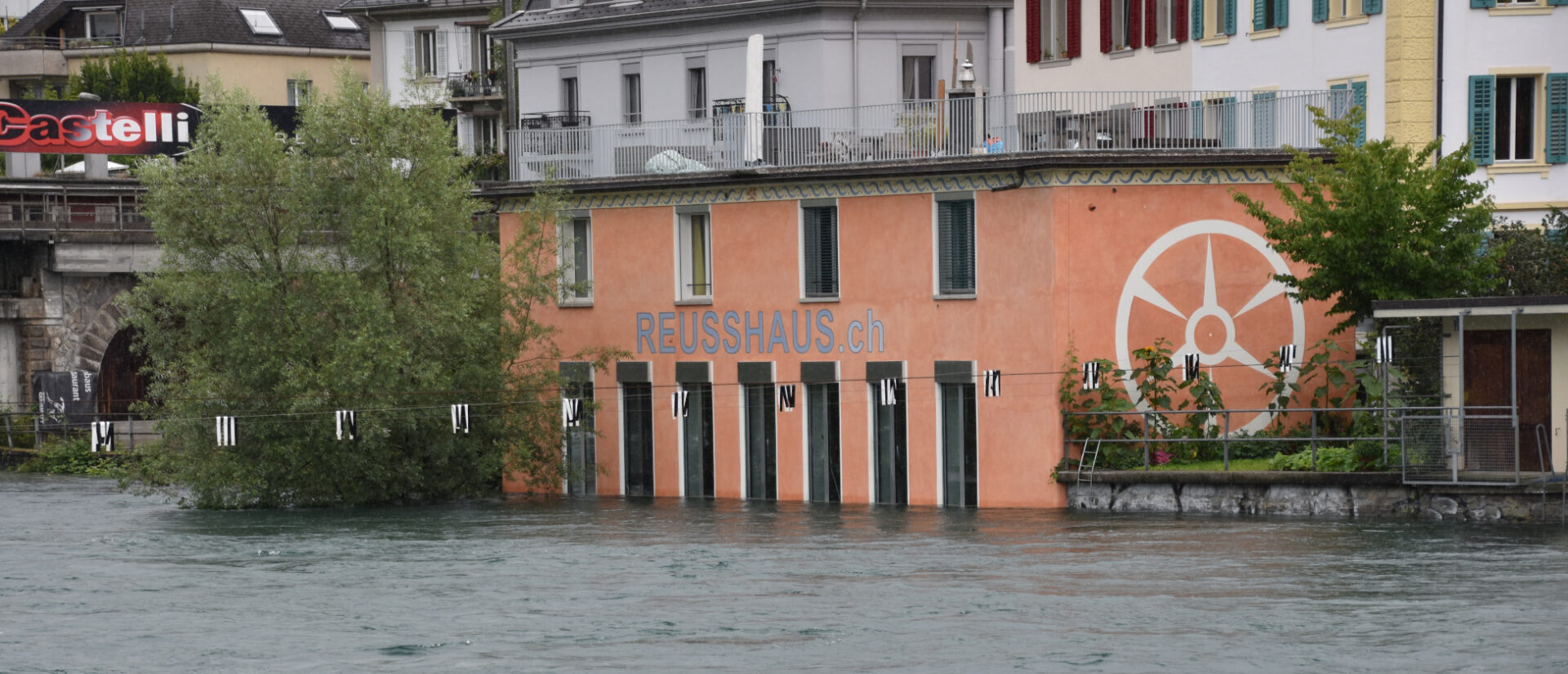 Das Reusshaus in Luzern.