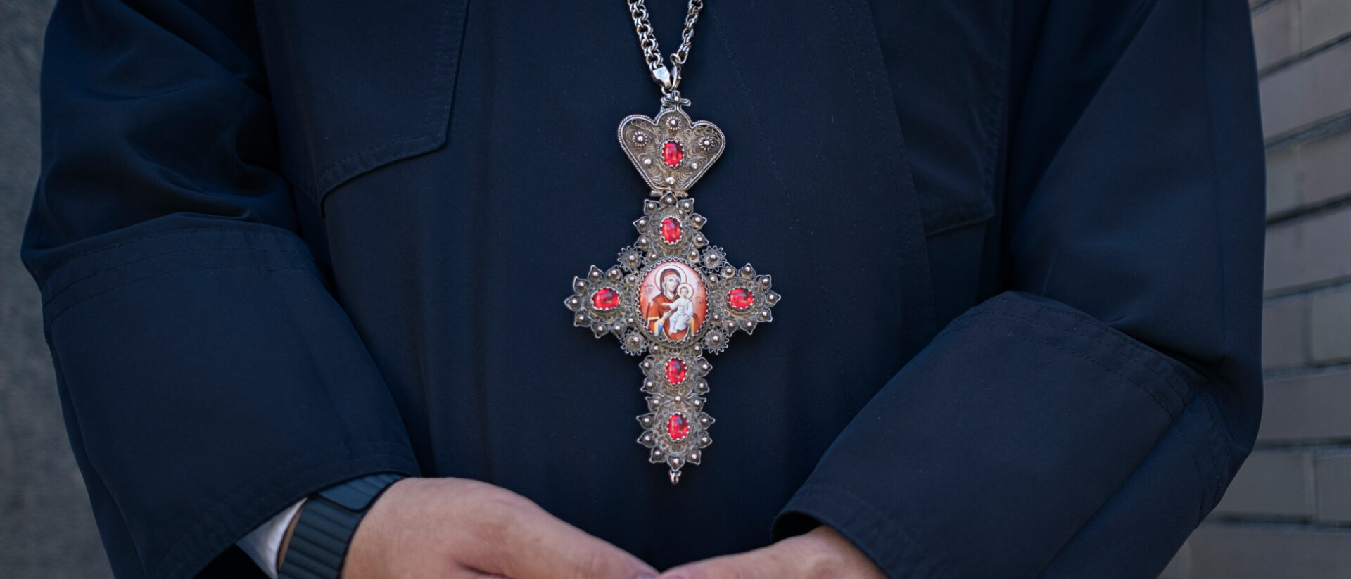 Ein Benedikt-Schüler: Stefanos Athanasiou, Priester der griechisch-orthodoxen Kirche.