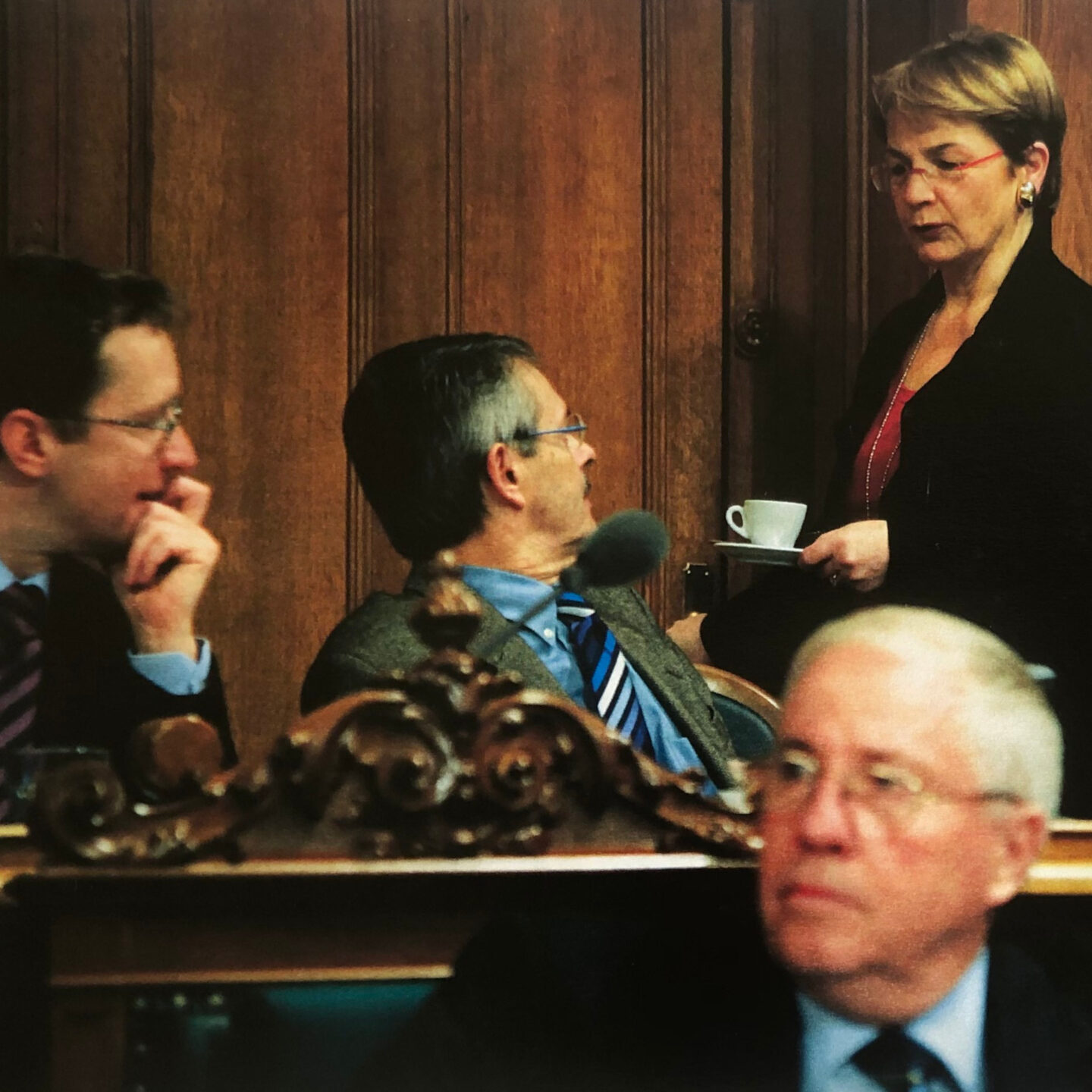 Ueli Anliker (2. v. li.) und Mariangela Wallimann-Bornatico, im Vordergrund Bundesrat Christoph Blocher