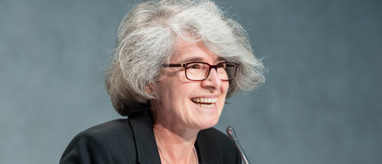 Nathalie Becquart, Untersekretärin der Synode. | KNA
