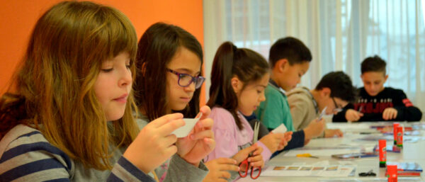 Kinder im Religionsunterricht. | Regula Pfeifer