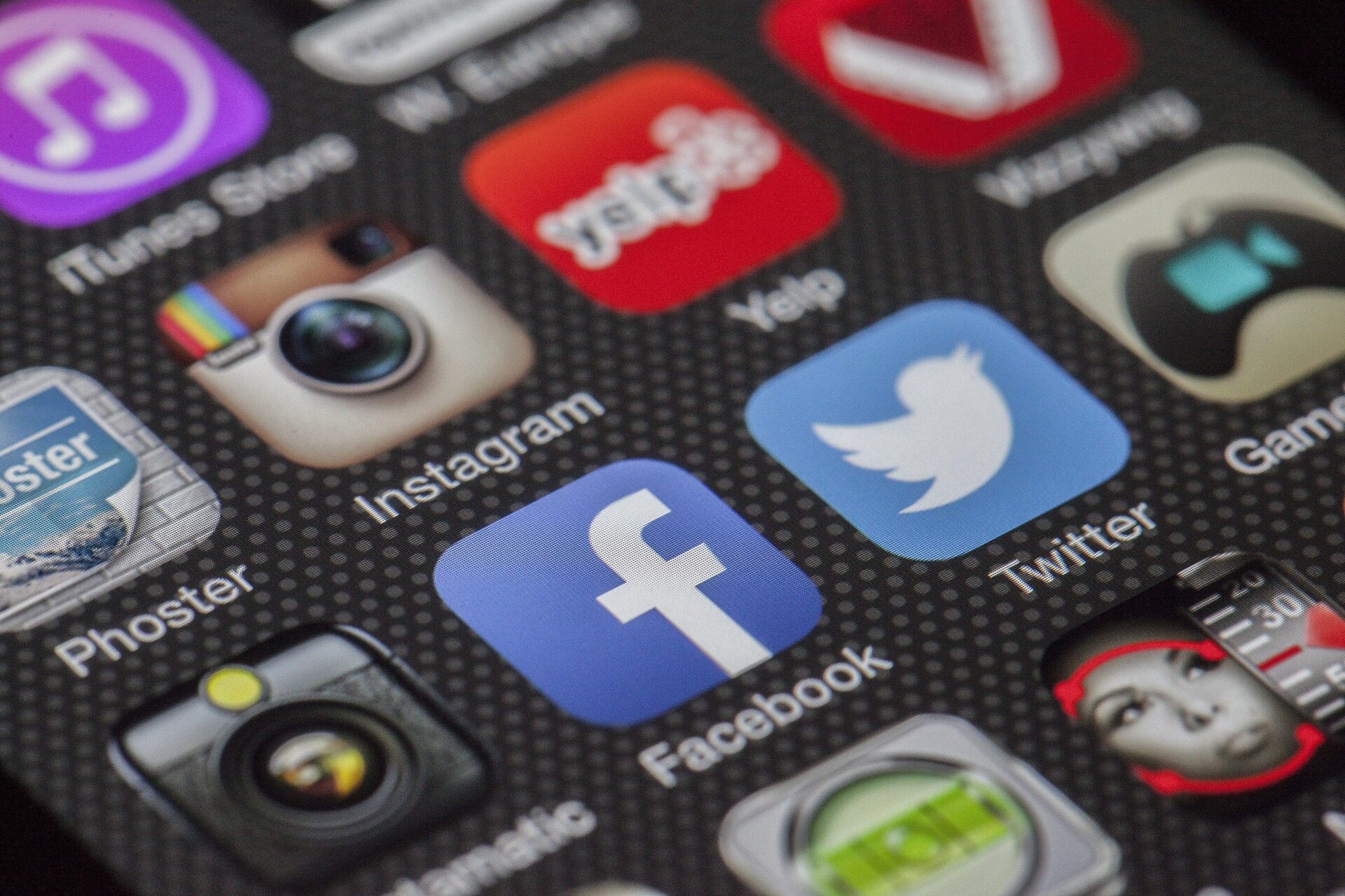 Soziale Netzwerke und Apps sammeln Daten von Usern.