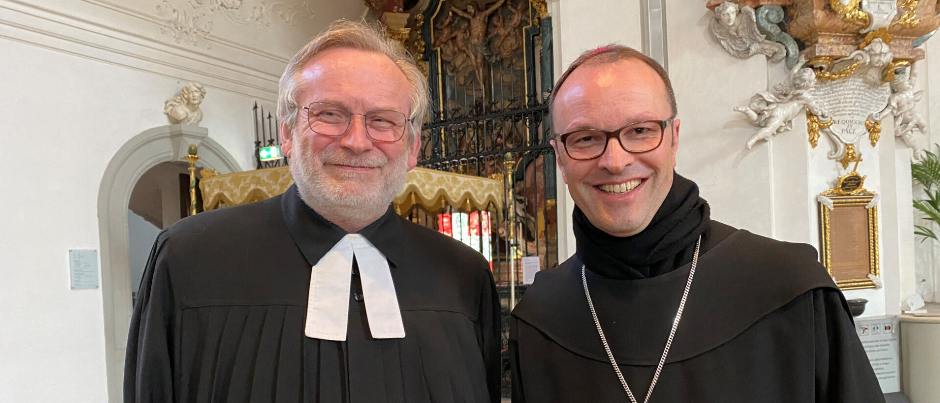 Pfarrer Christoph Sigrist und Abt Urban Federer