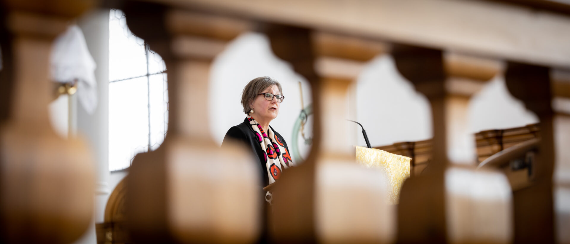 RKZ-Präsidentin Renata Asal-Steger beim Kyrie in der Pfarrkirche Näfels GL.